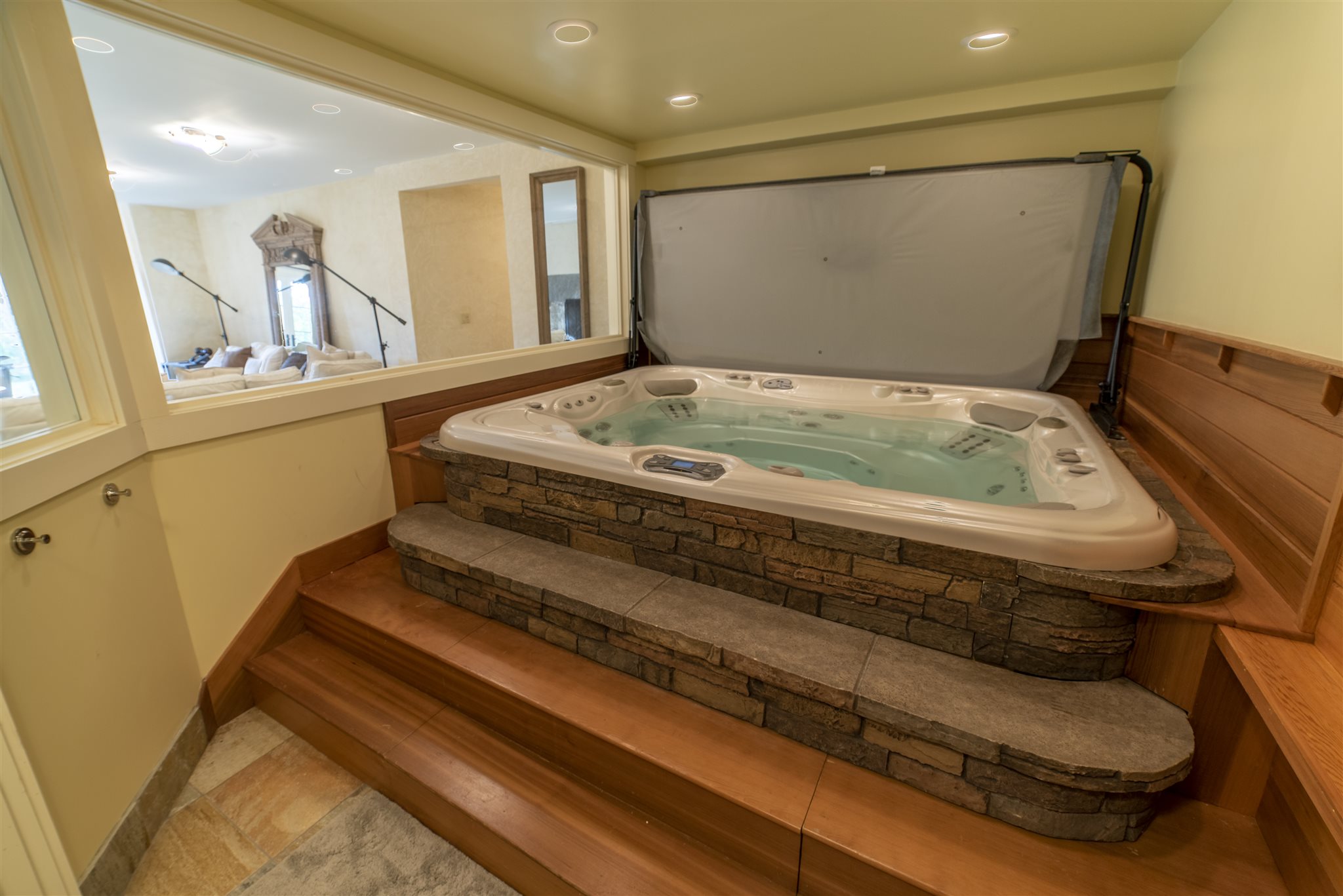 71 Overlook Drive
