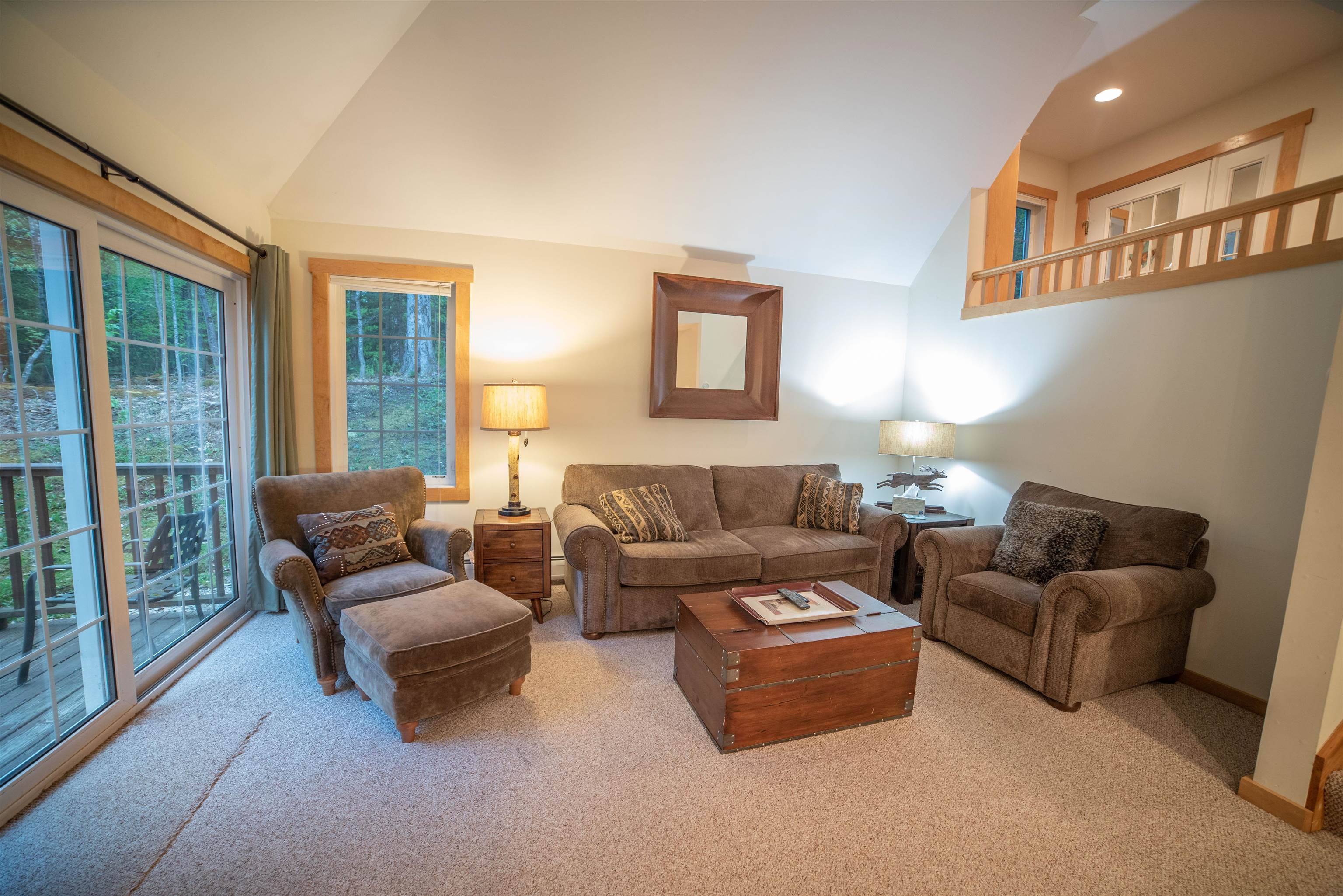 16B Queen Anne's Way