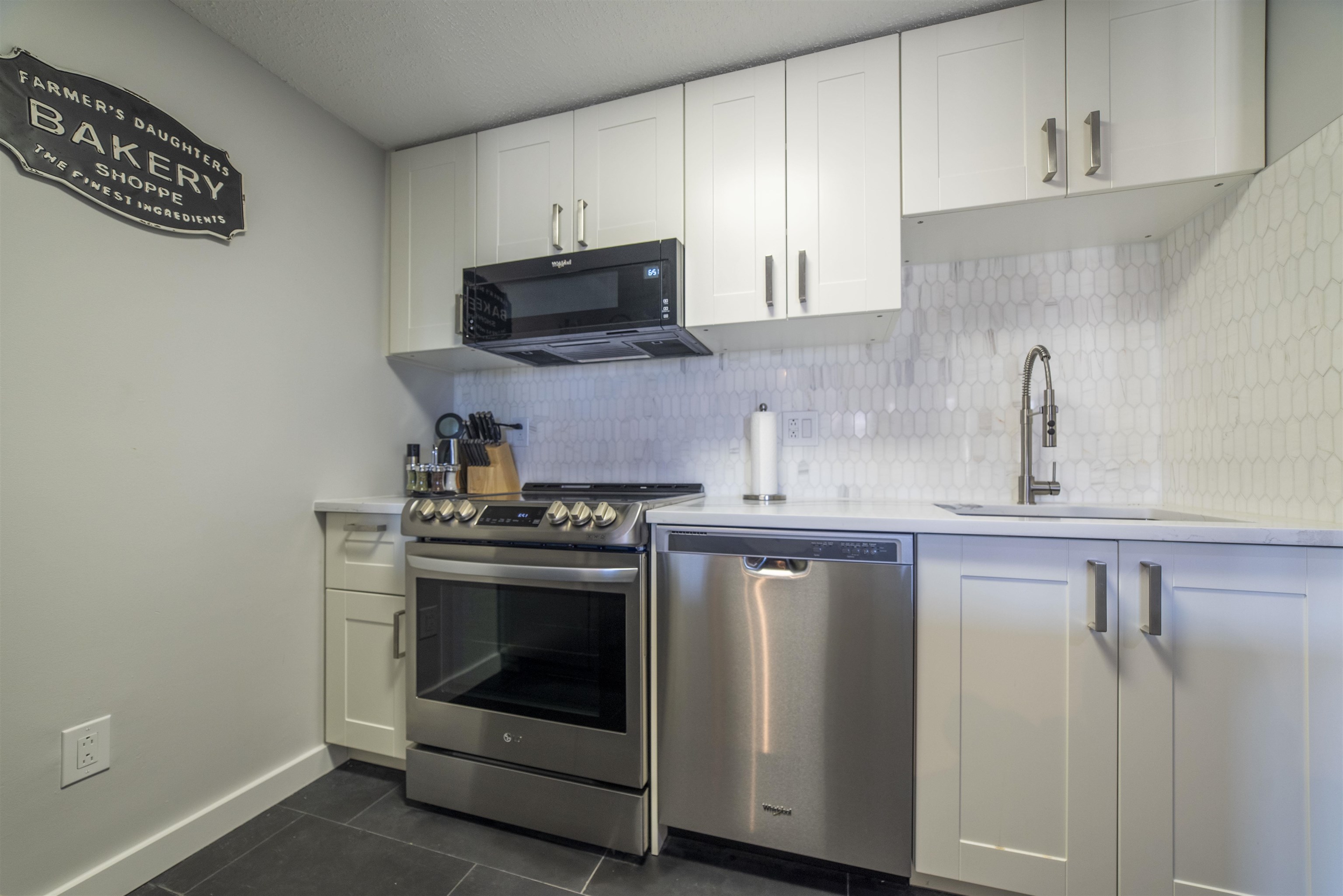 339 Handle Road Unit: H
