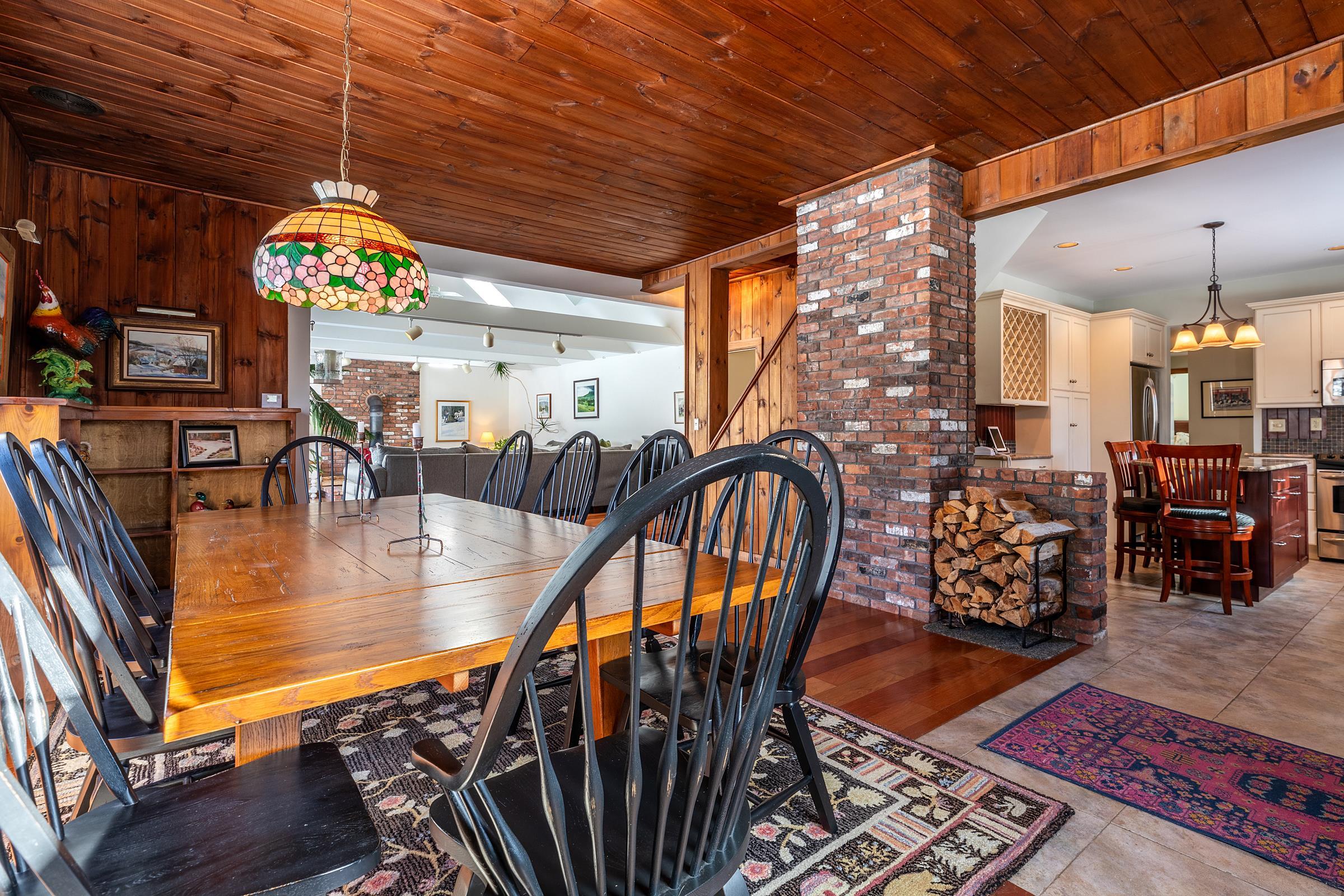 2105 White Road