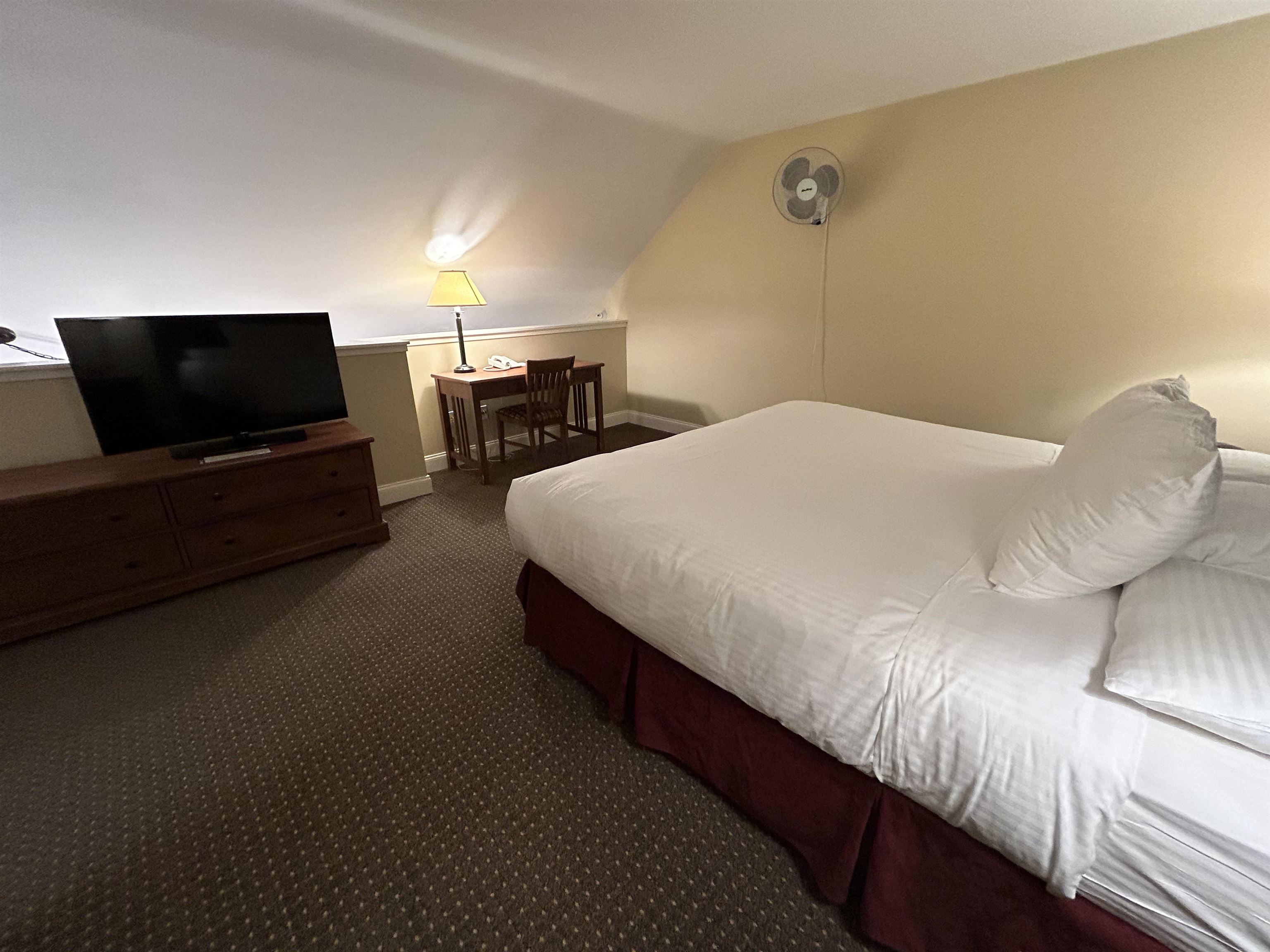 366 Qtr.2, 89 Grand Summit Way