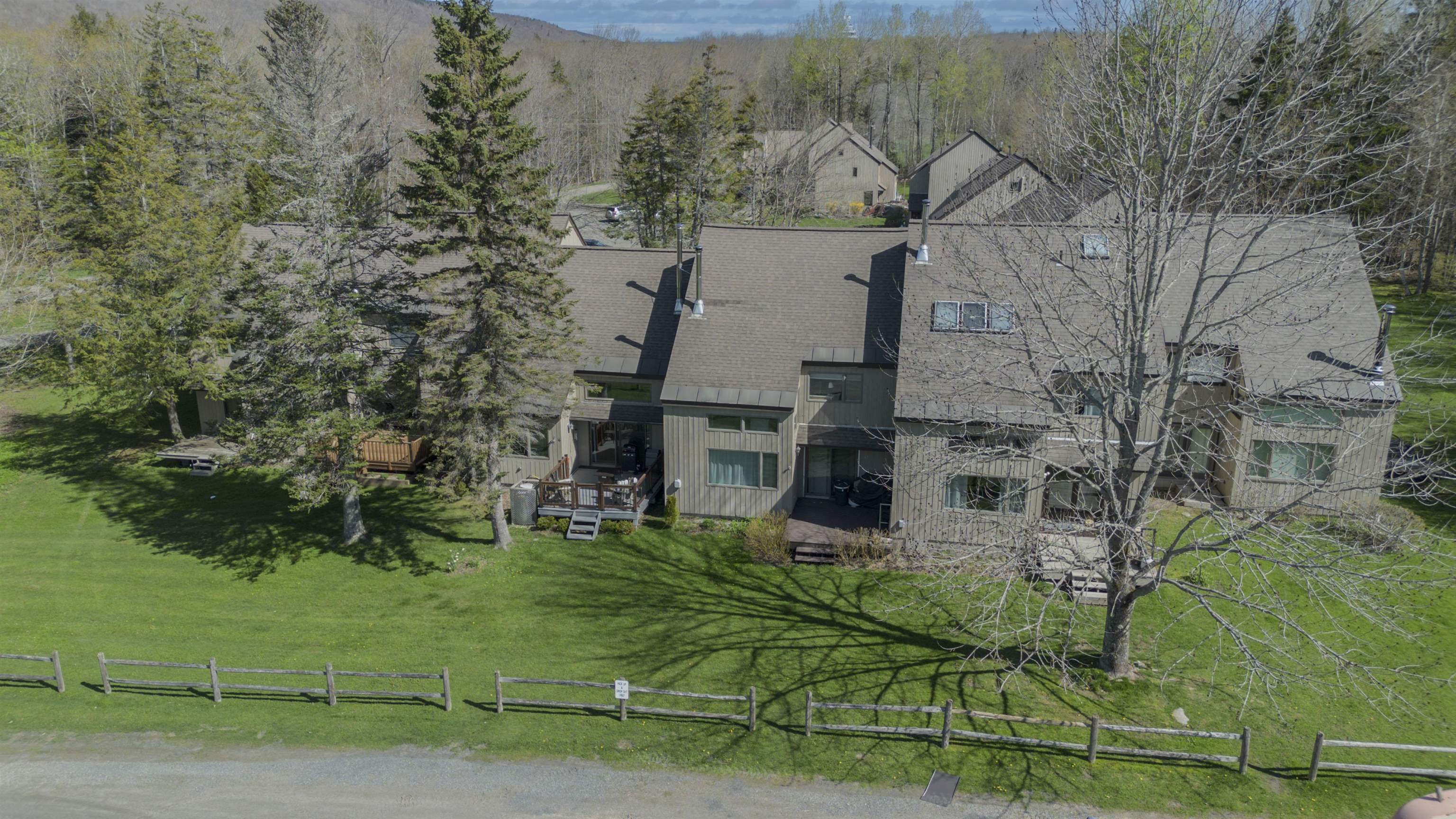 7 Hassey Bend Unit: 16