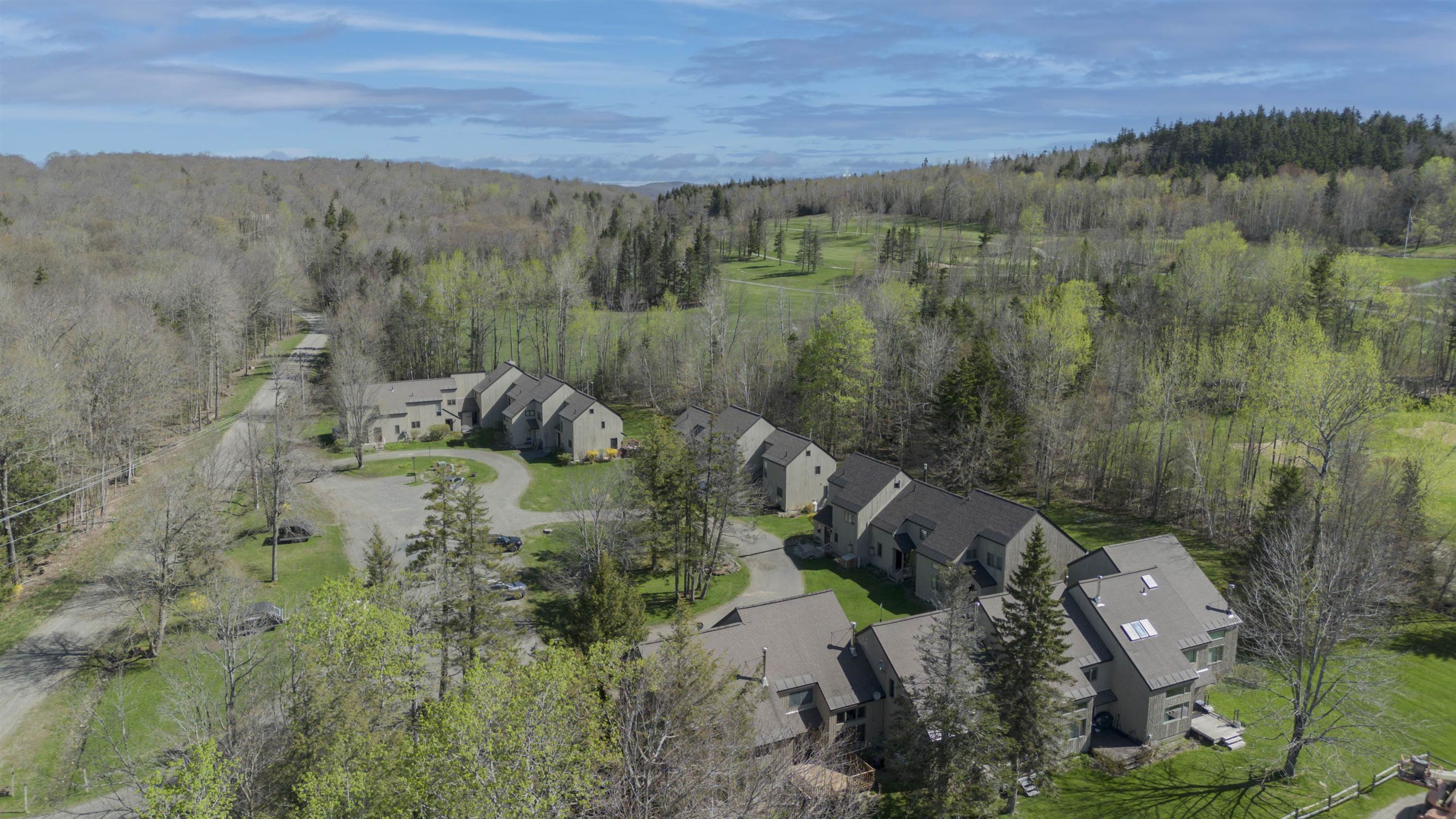 7 Hassey Bend Unit: 16