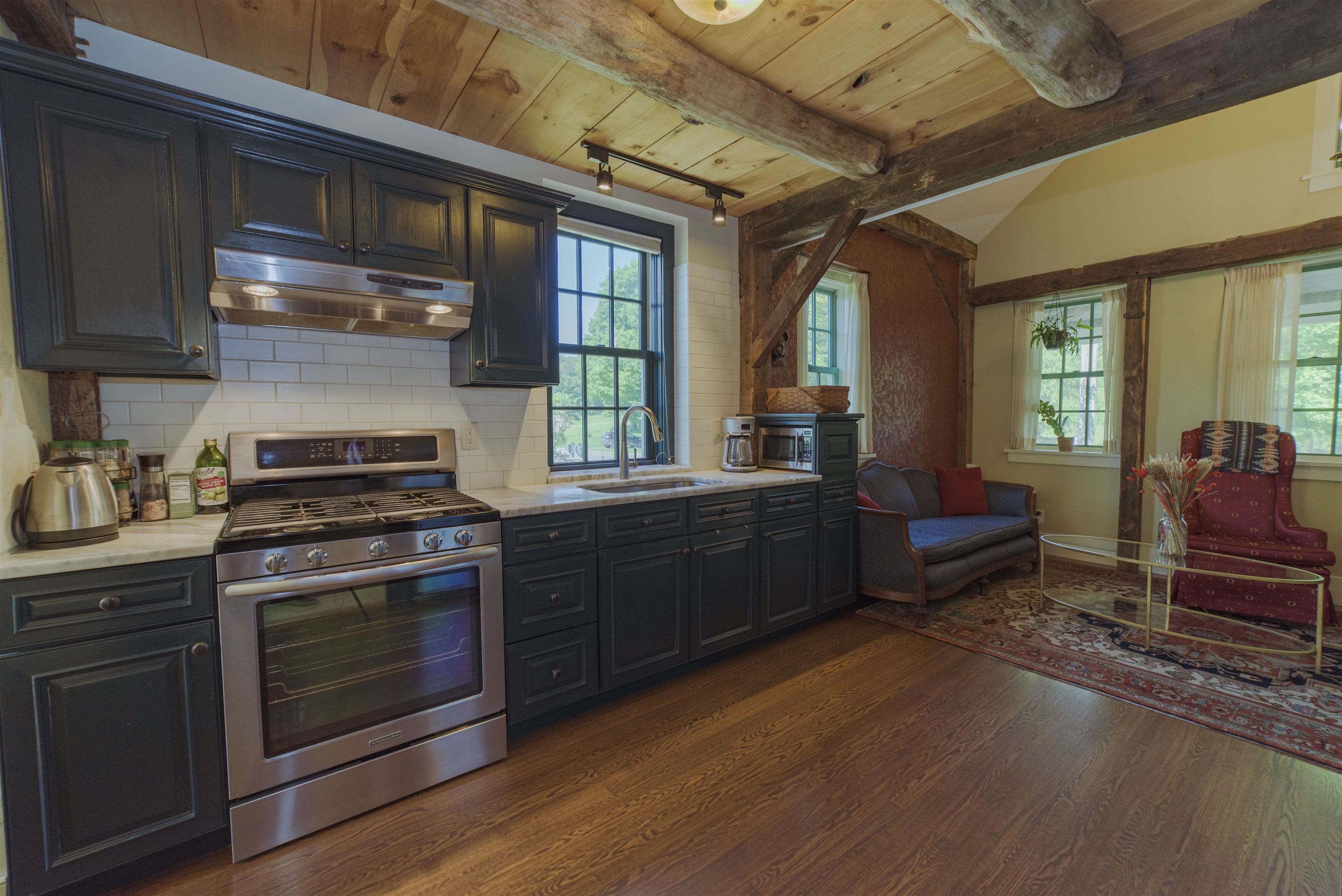1247 Weatherhead Hollow Road
