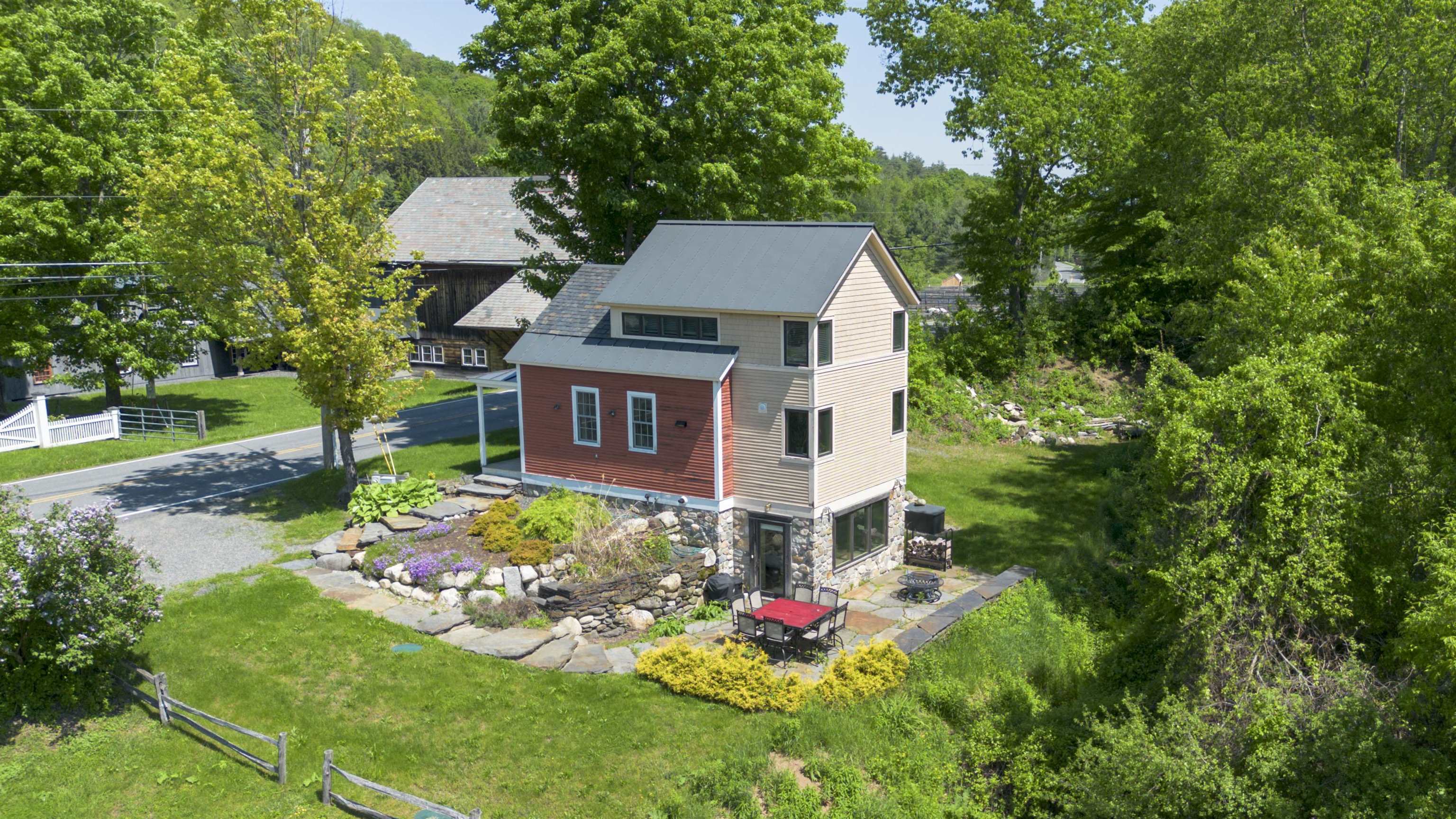 1247 Weatherhead Hollow Road