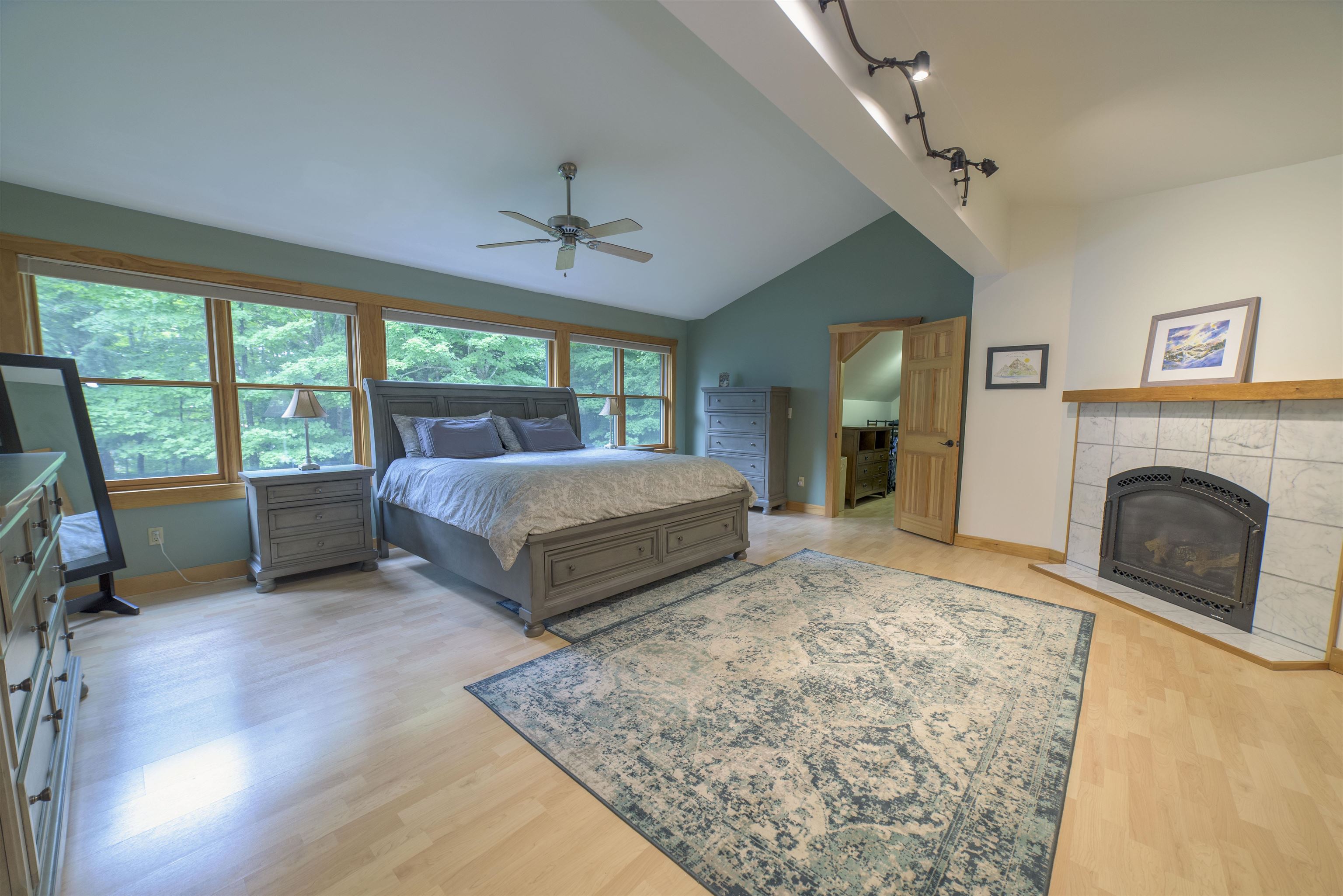 278 Valley View Road