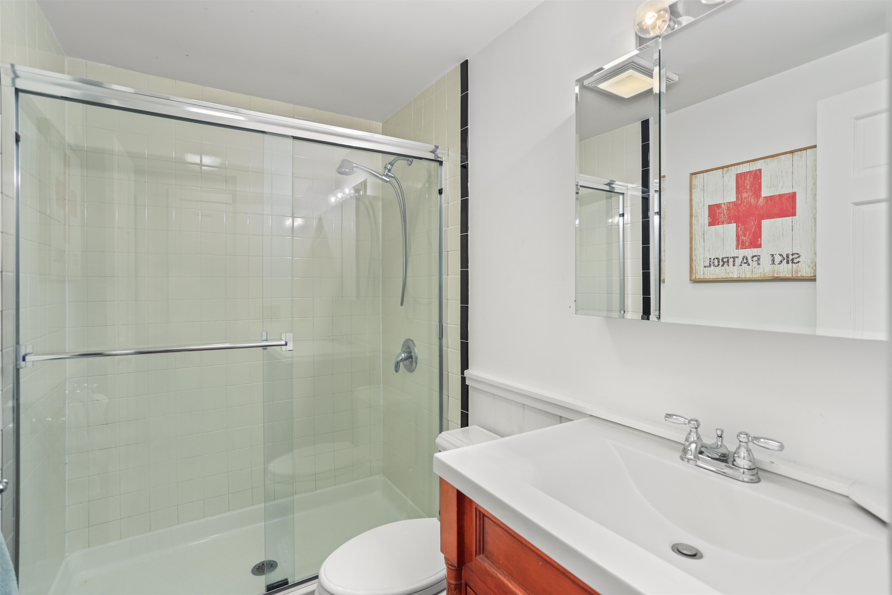 24 Howes Loop Unit: 614 A