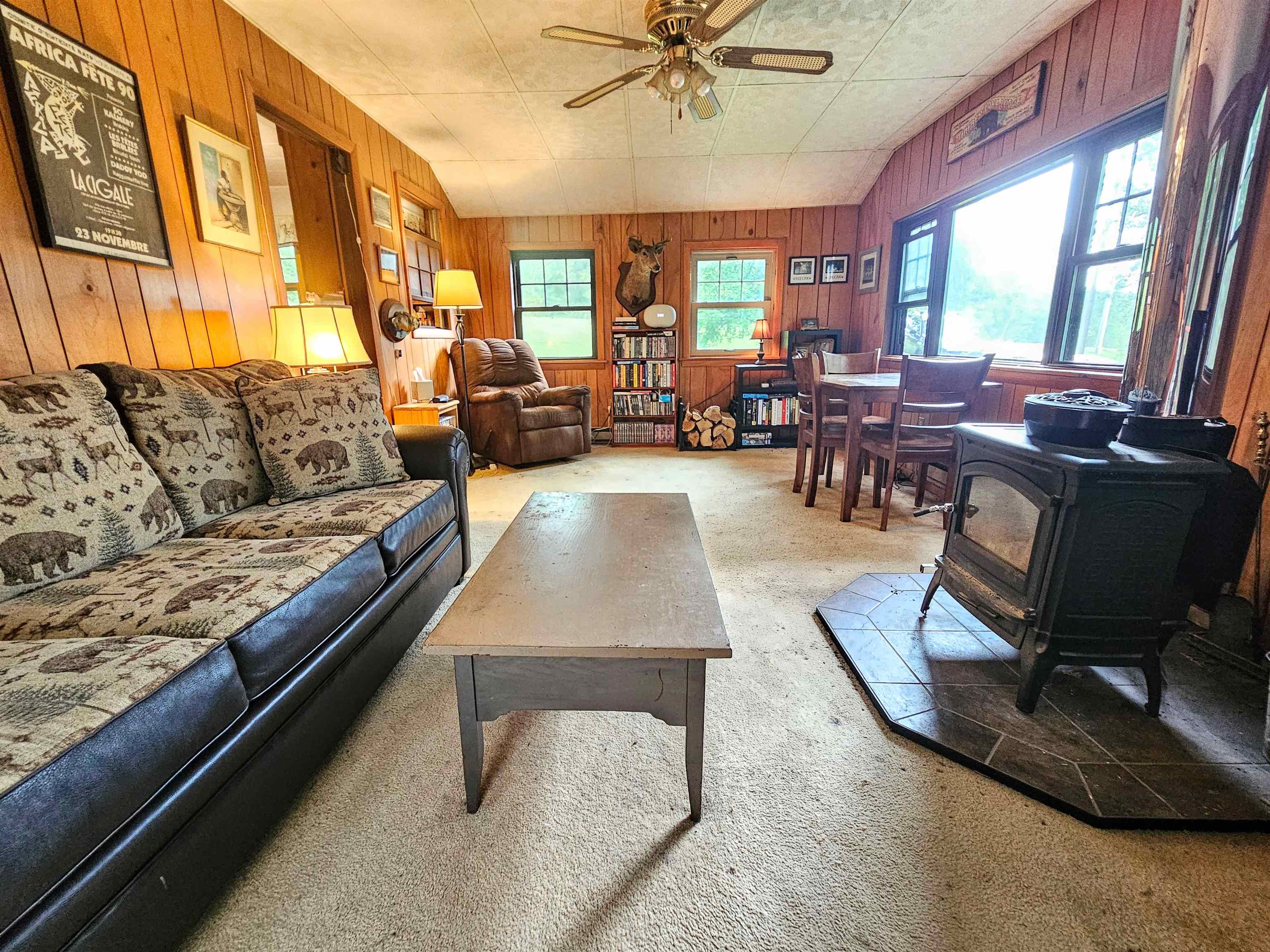 1675 Route 9