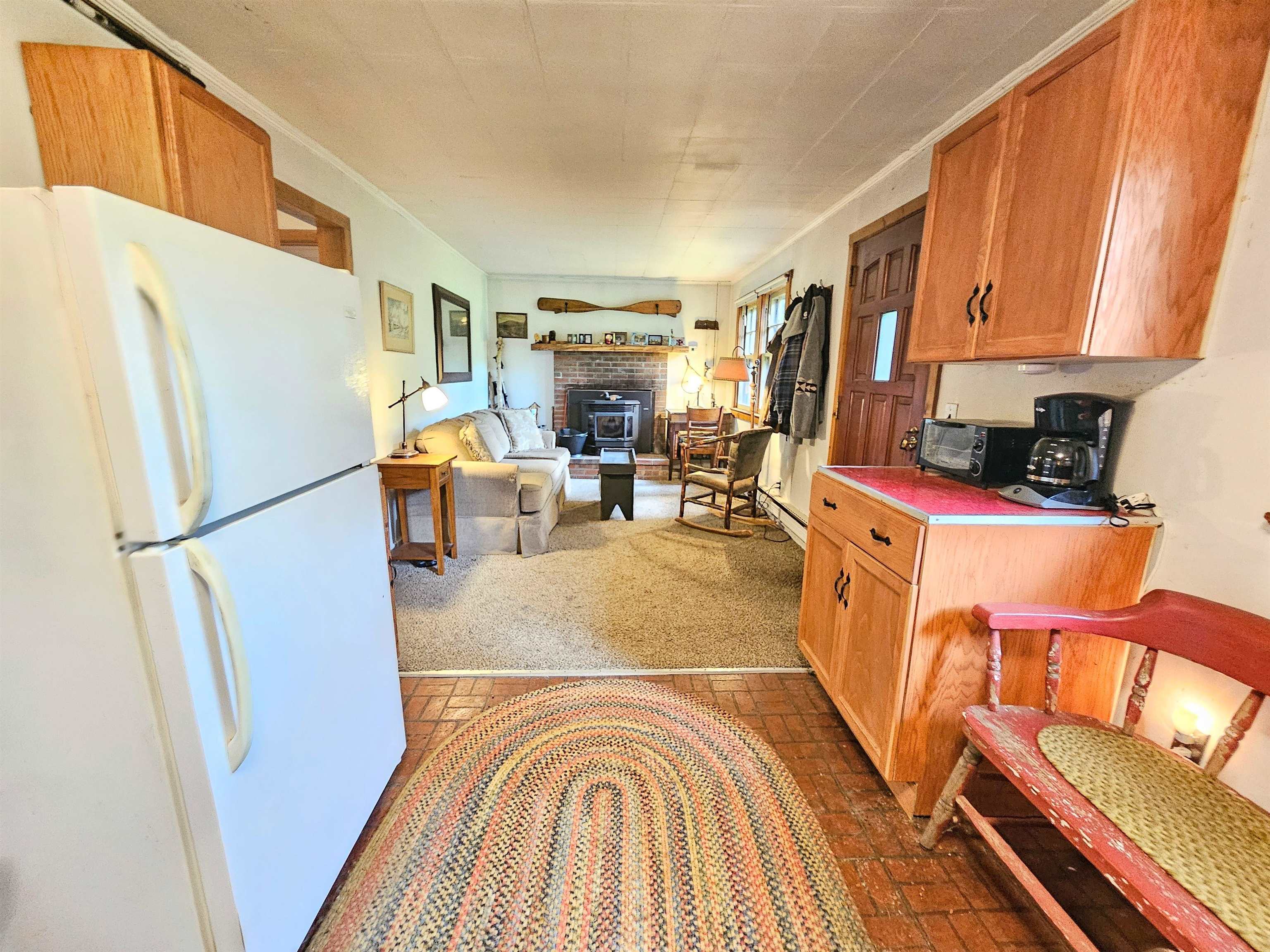 1675 Route 9