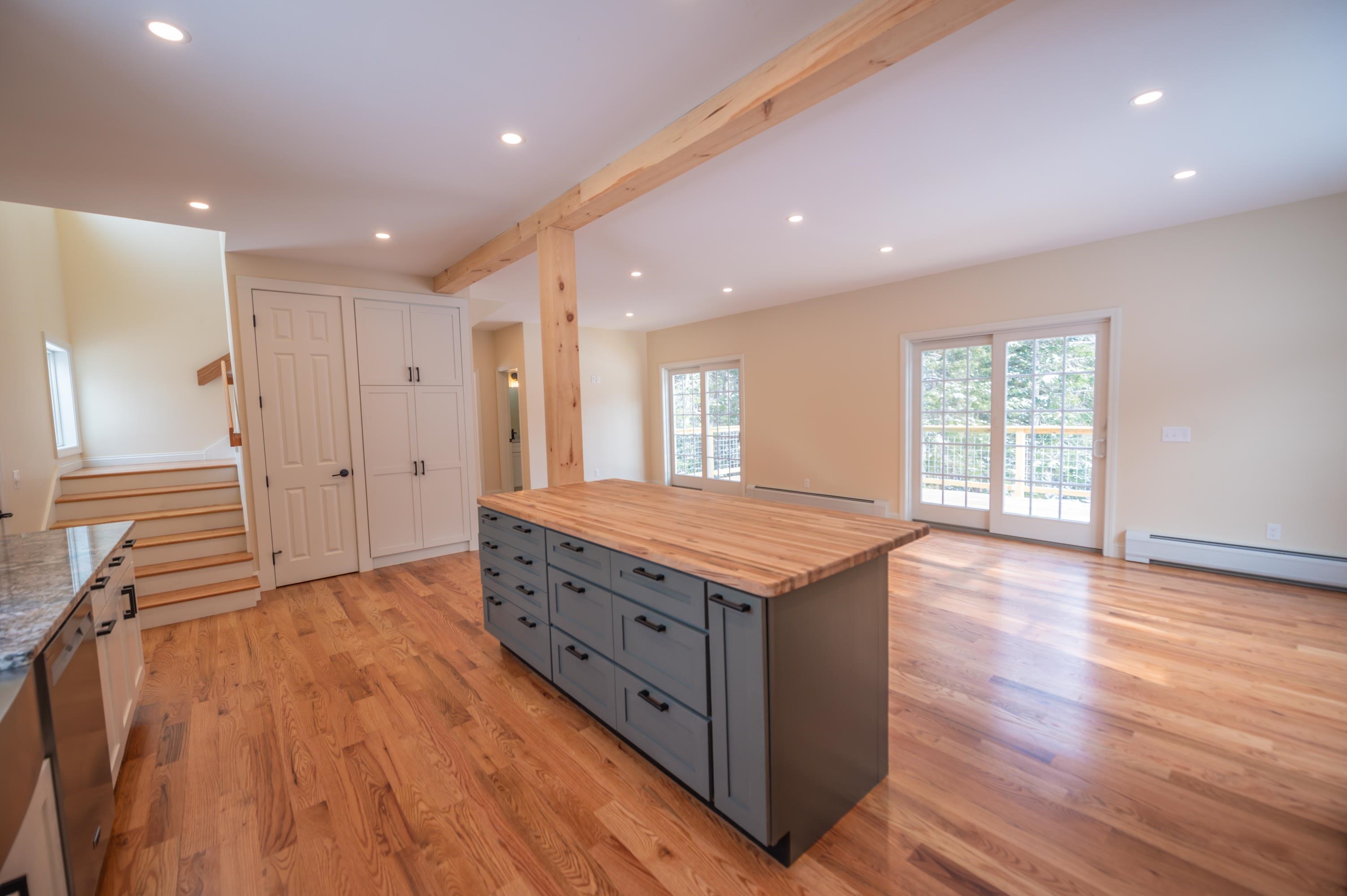 32 Circle View Drive