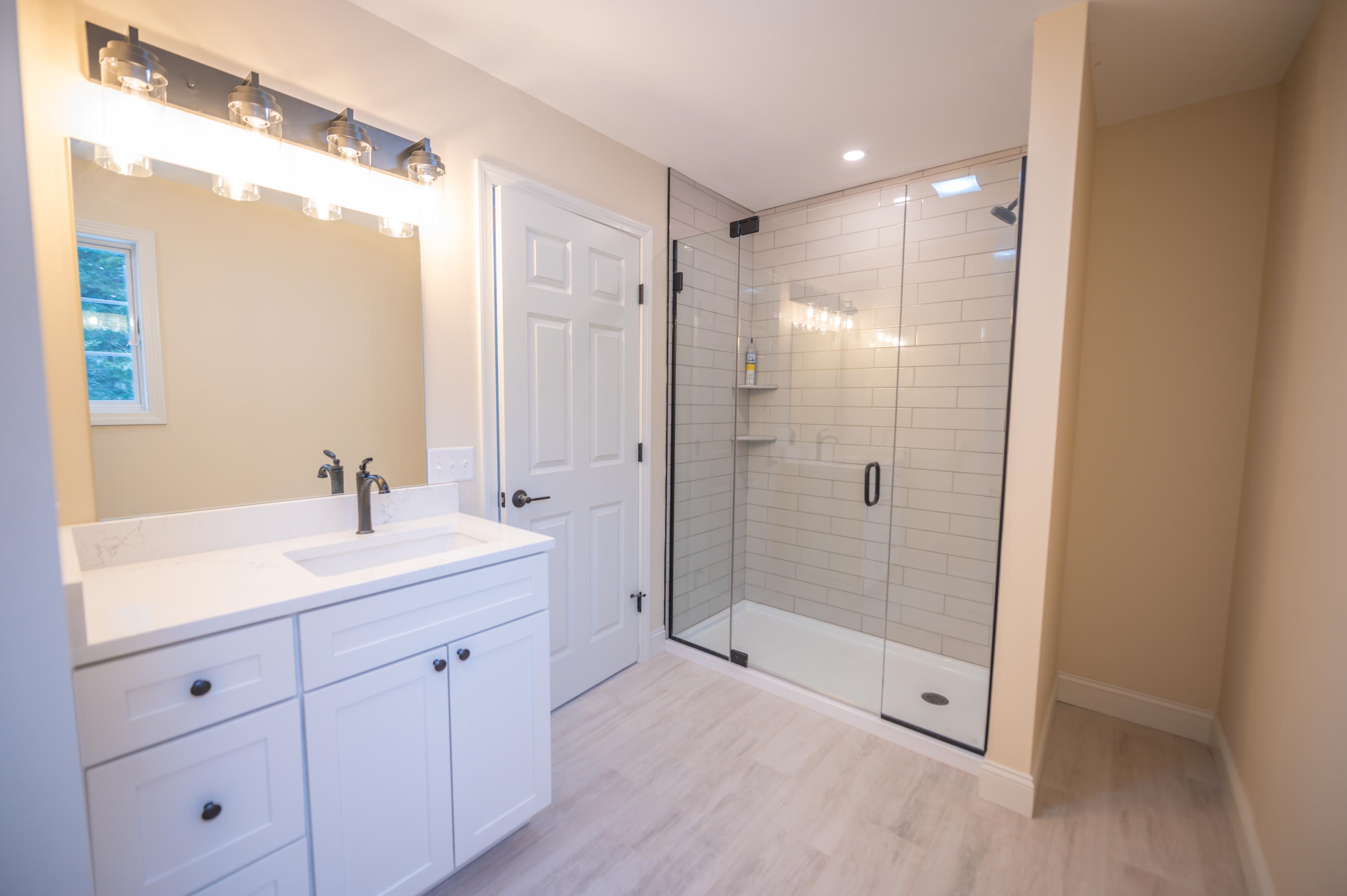 32 Circle View Drive