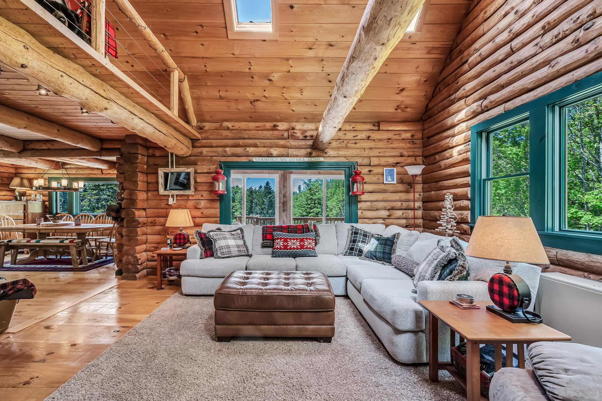 37 Pleasantview Lane