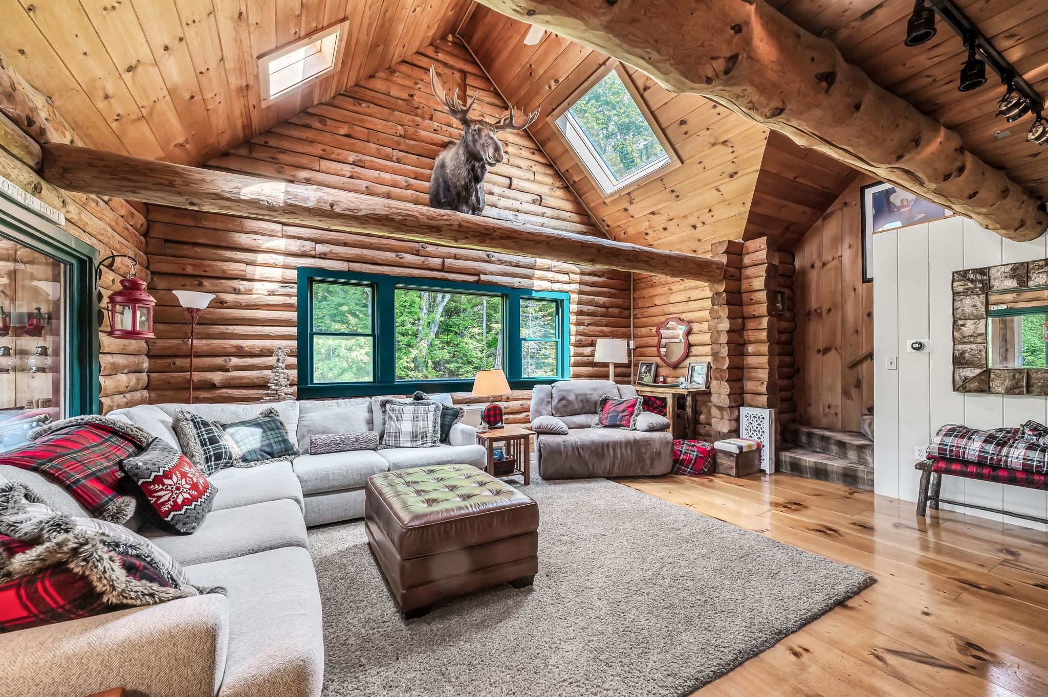 37 Pleasantview Lane