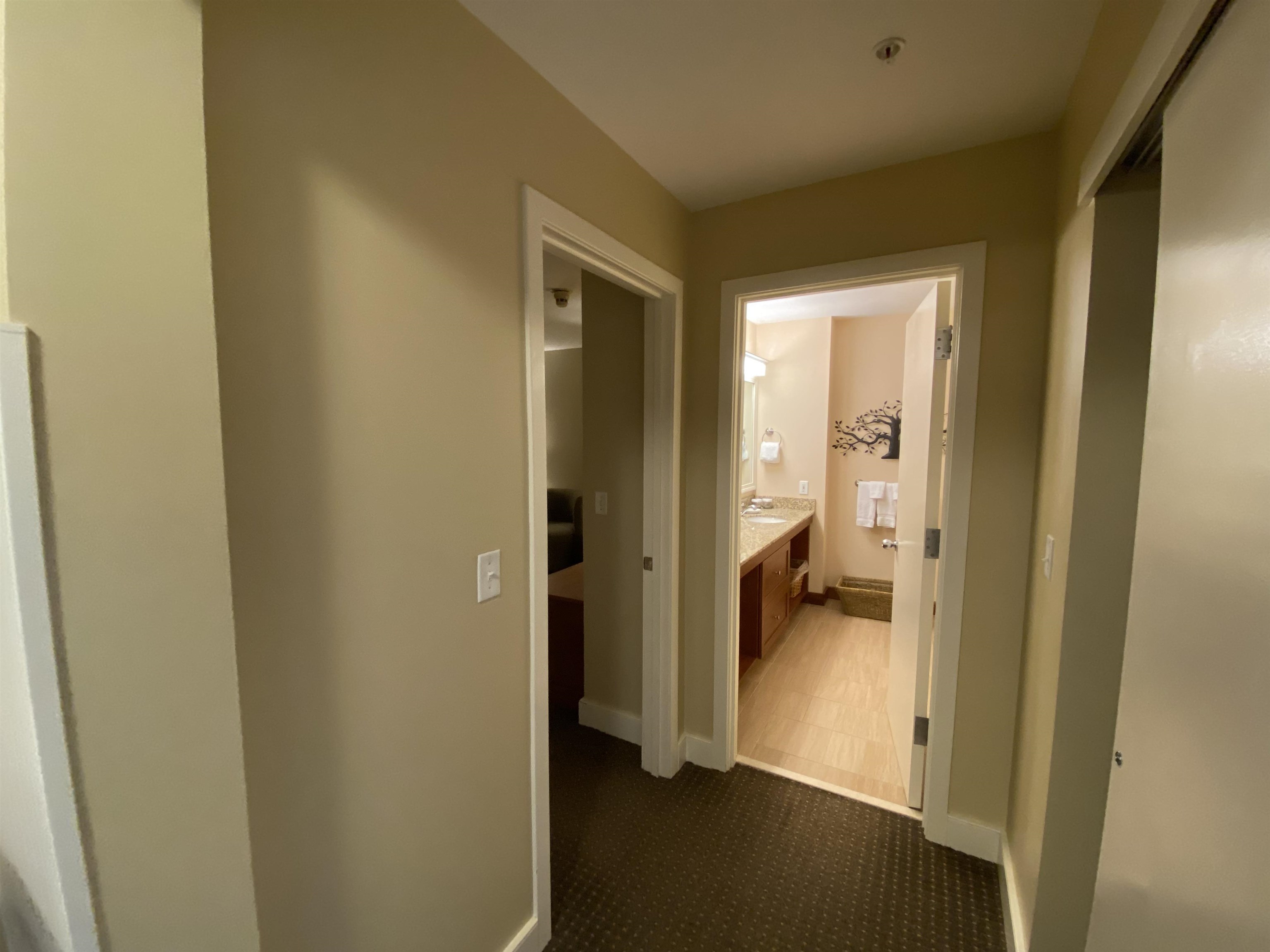 269/71 Qtr.2,89 Grand Summit Way