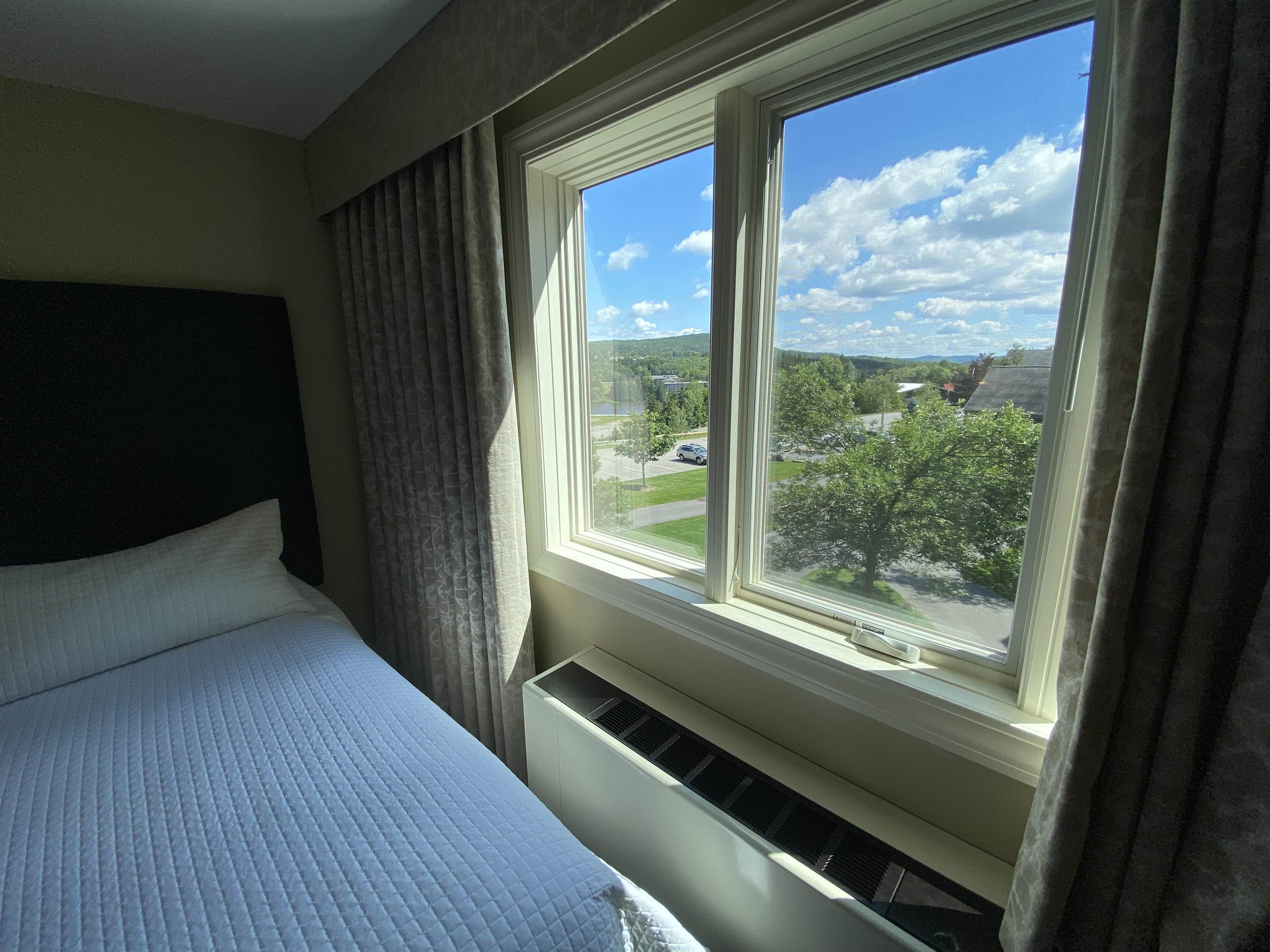 269/71 Qtr.2,89 Grand Summit Way