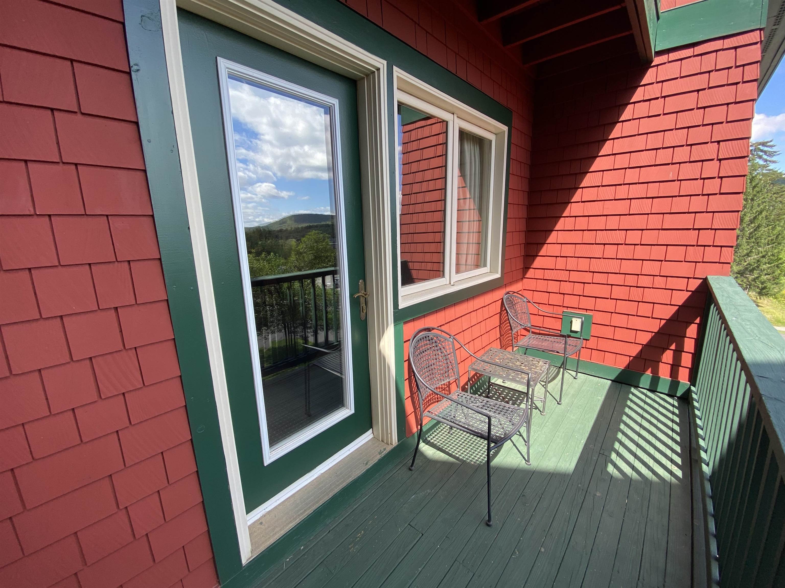 269/71 Qtr.2,89 Grand Summit Way