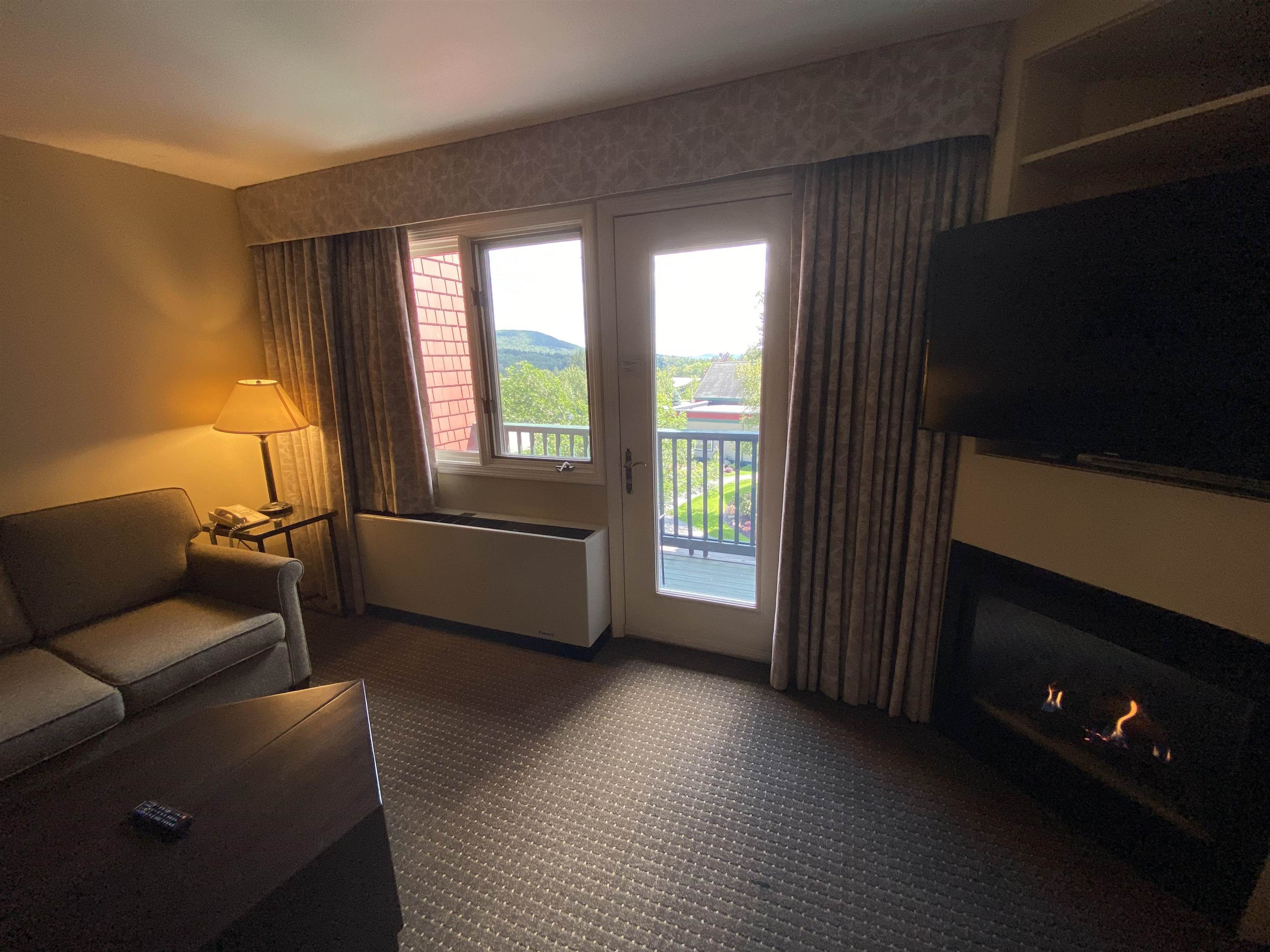 269/71 Qtr.2,89 Grand Summit Way