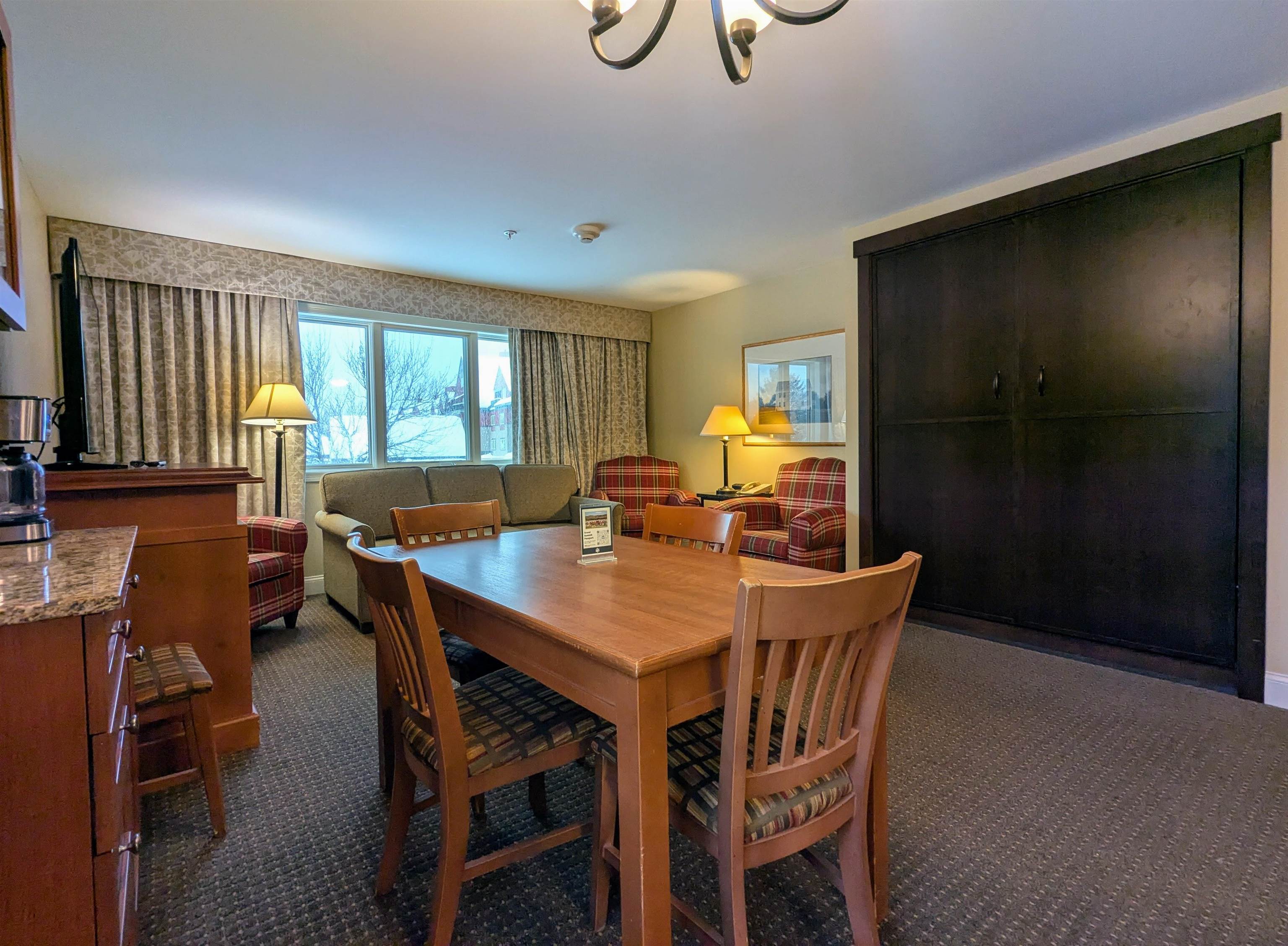 167/169 Q1 89 Grand Summit Way