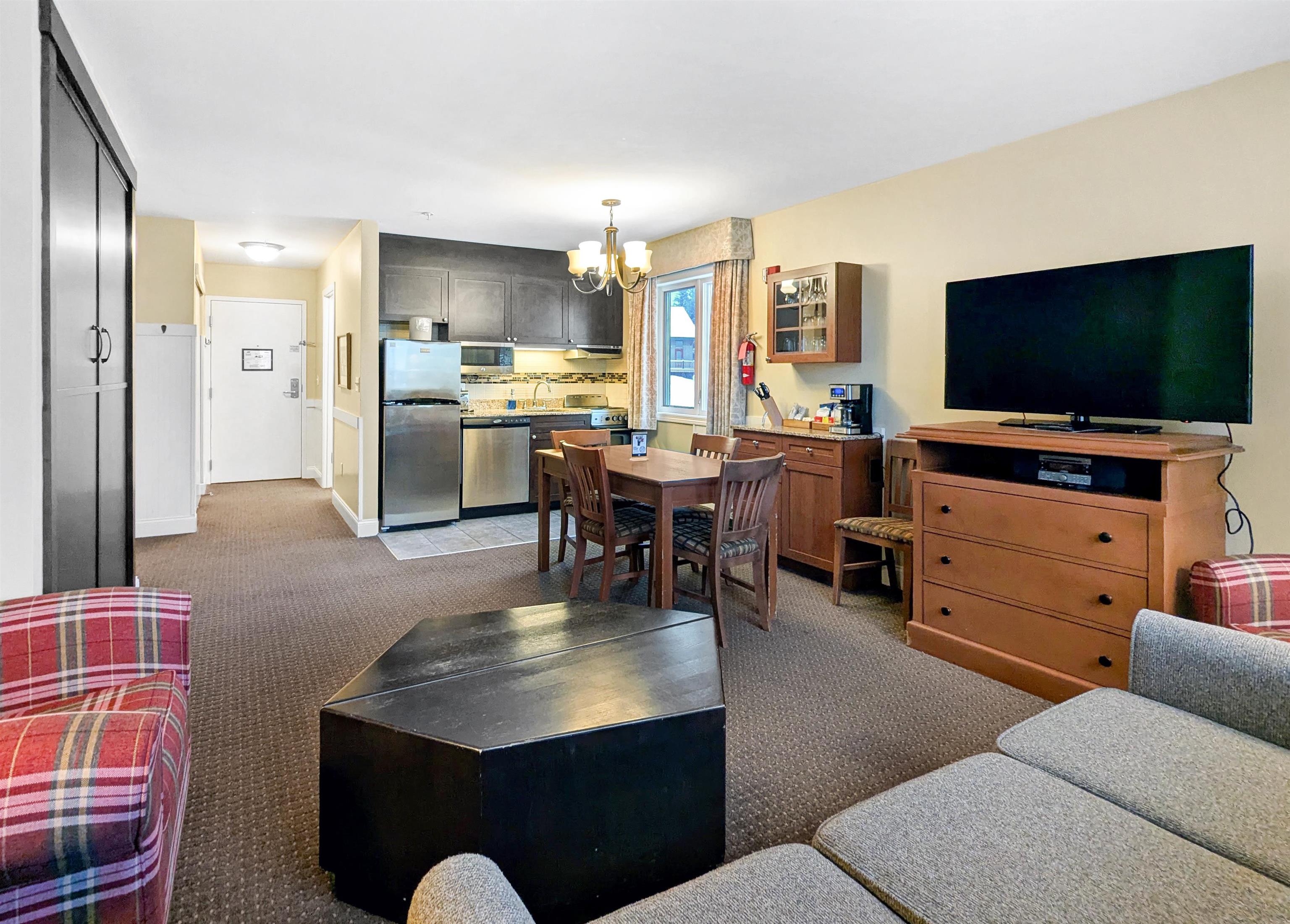 167/169 Q1 89 Grand Summit Way