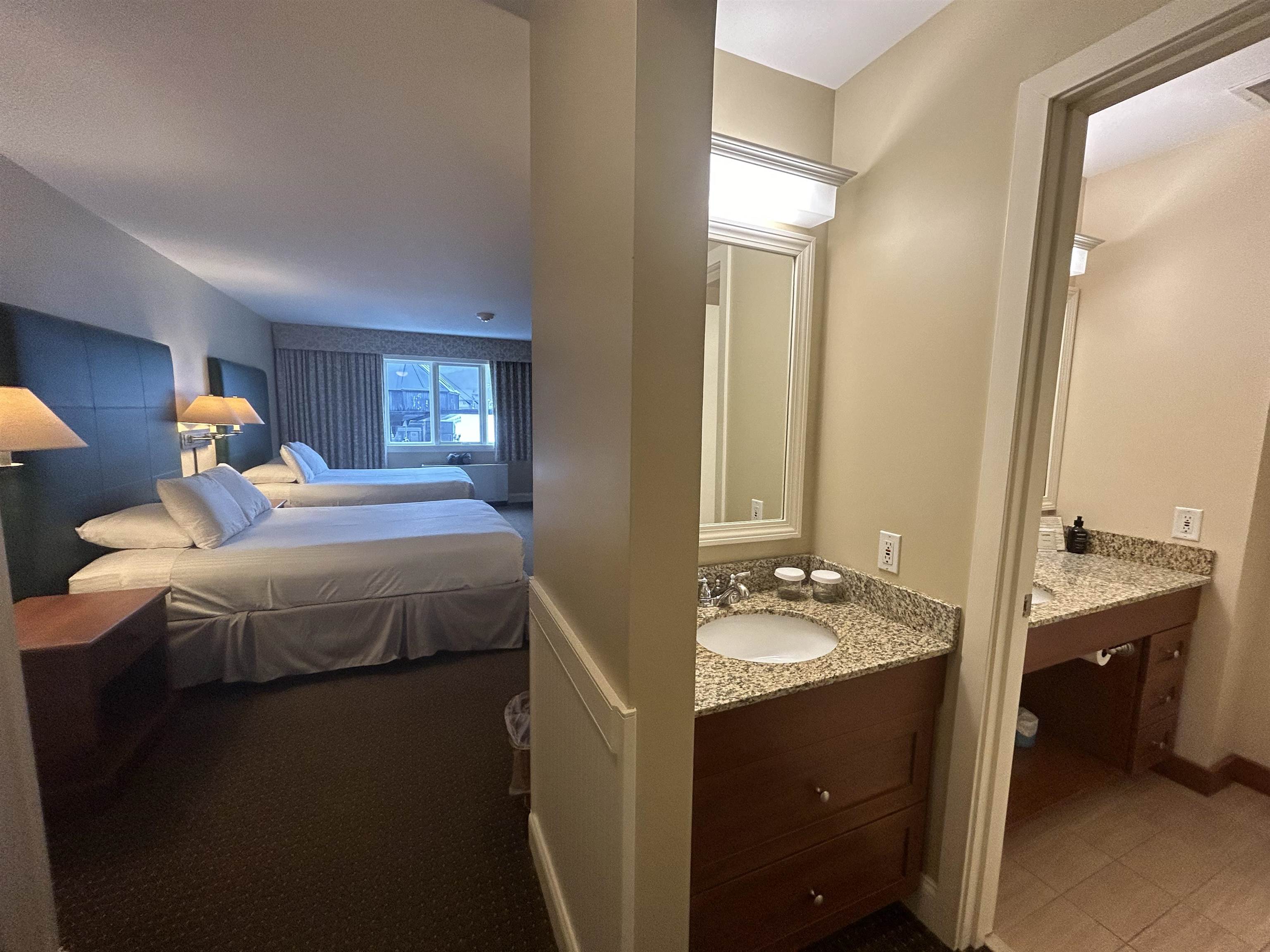 274/76Qtr. 3 Grand Summit Way