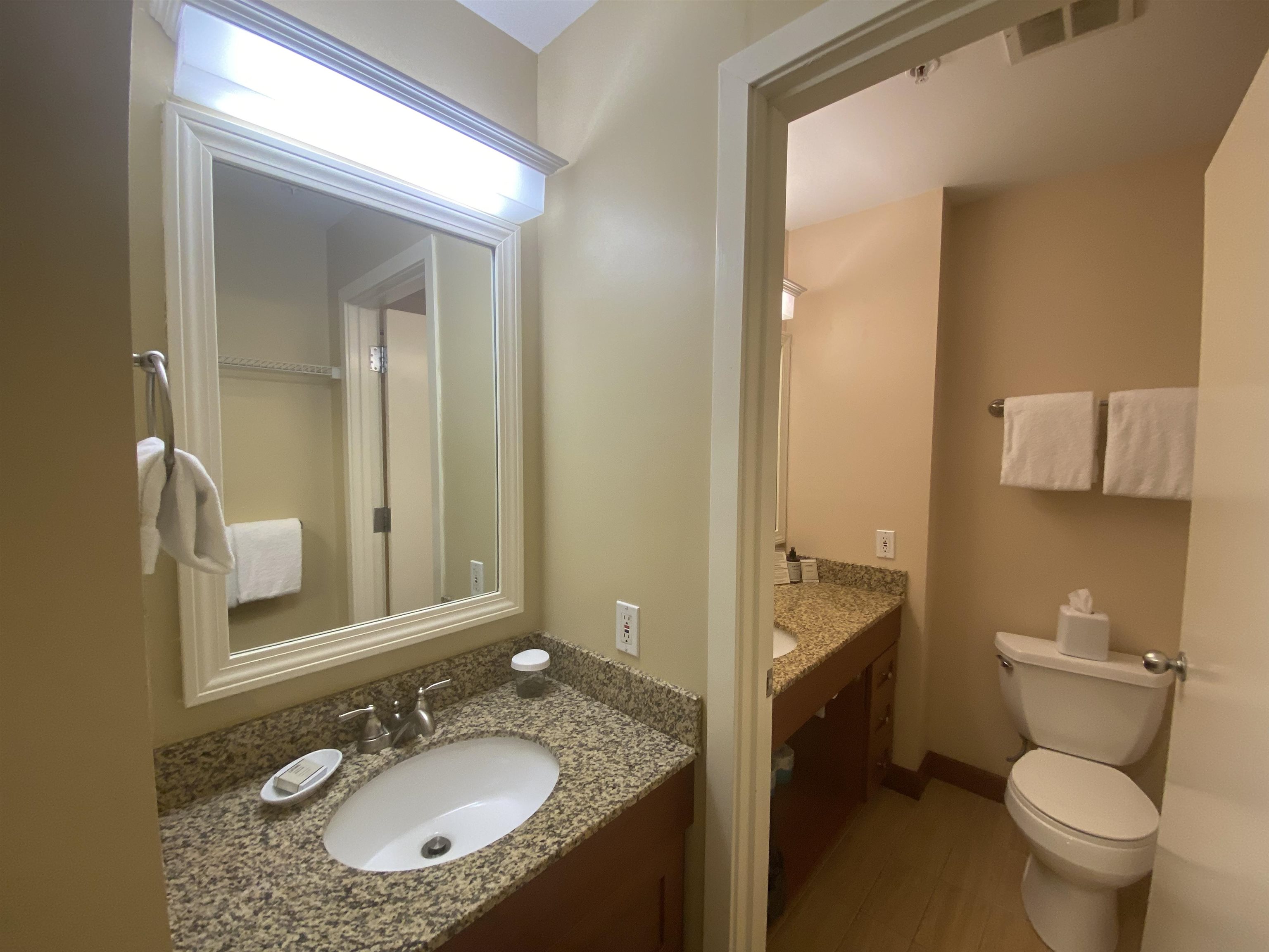 268/70/72 Q2,89 Grand Summit Way