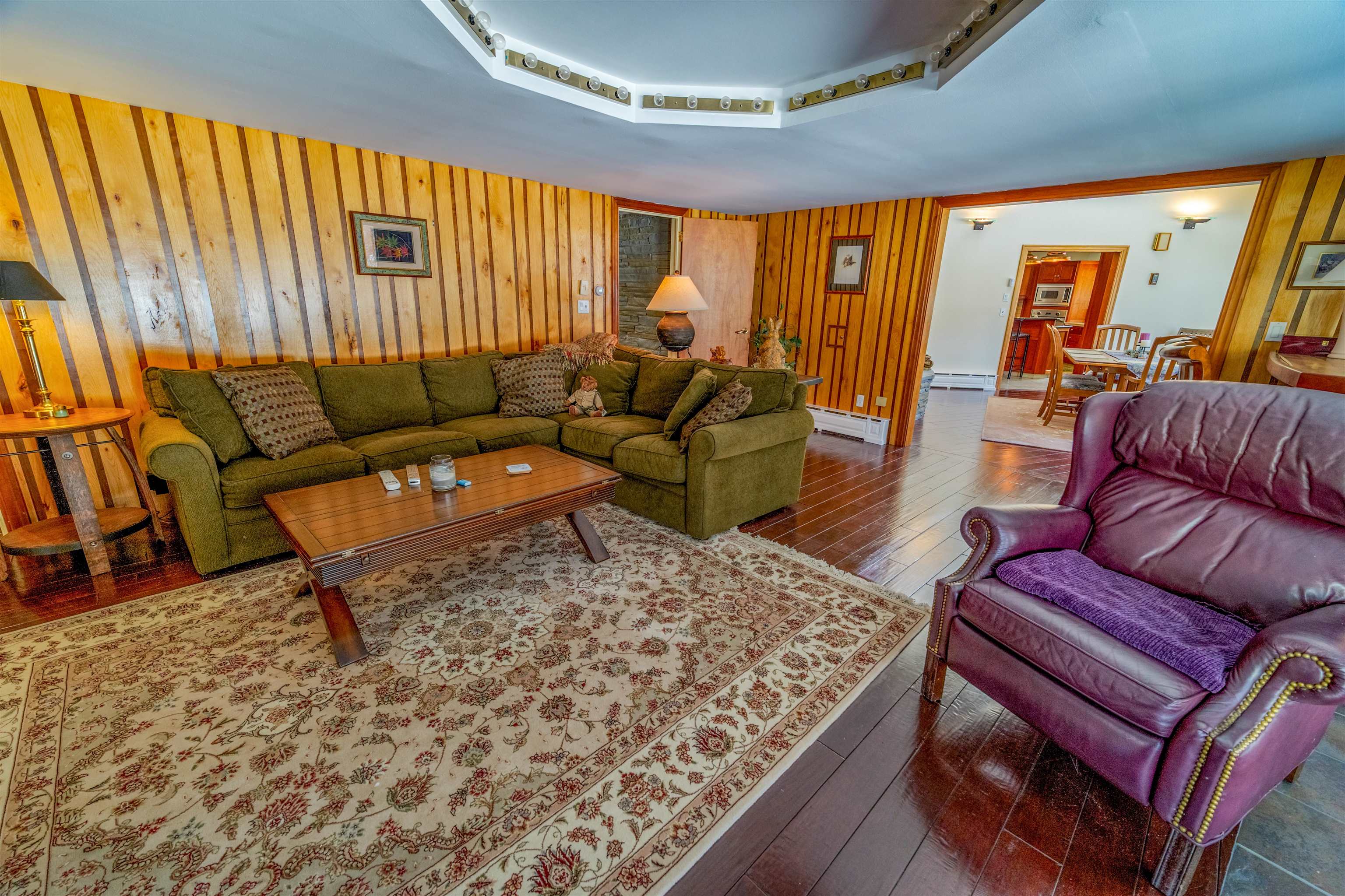 16 Spring Hill Road