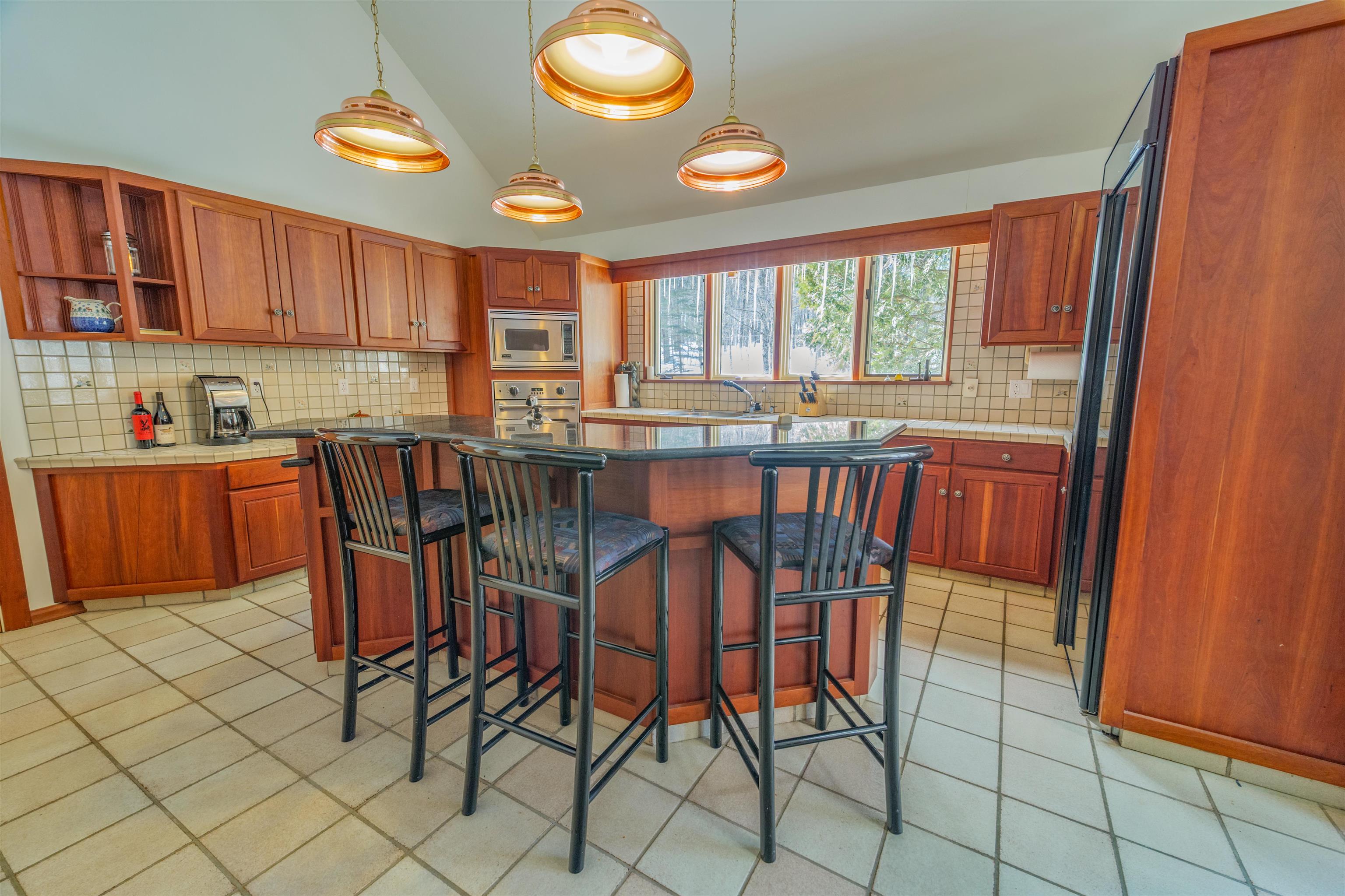 16 Spring Hill Road