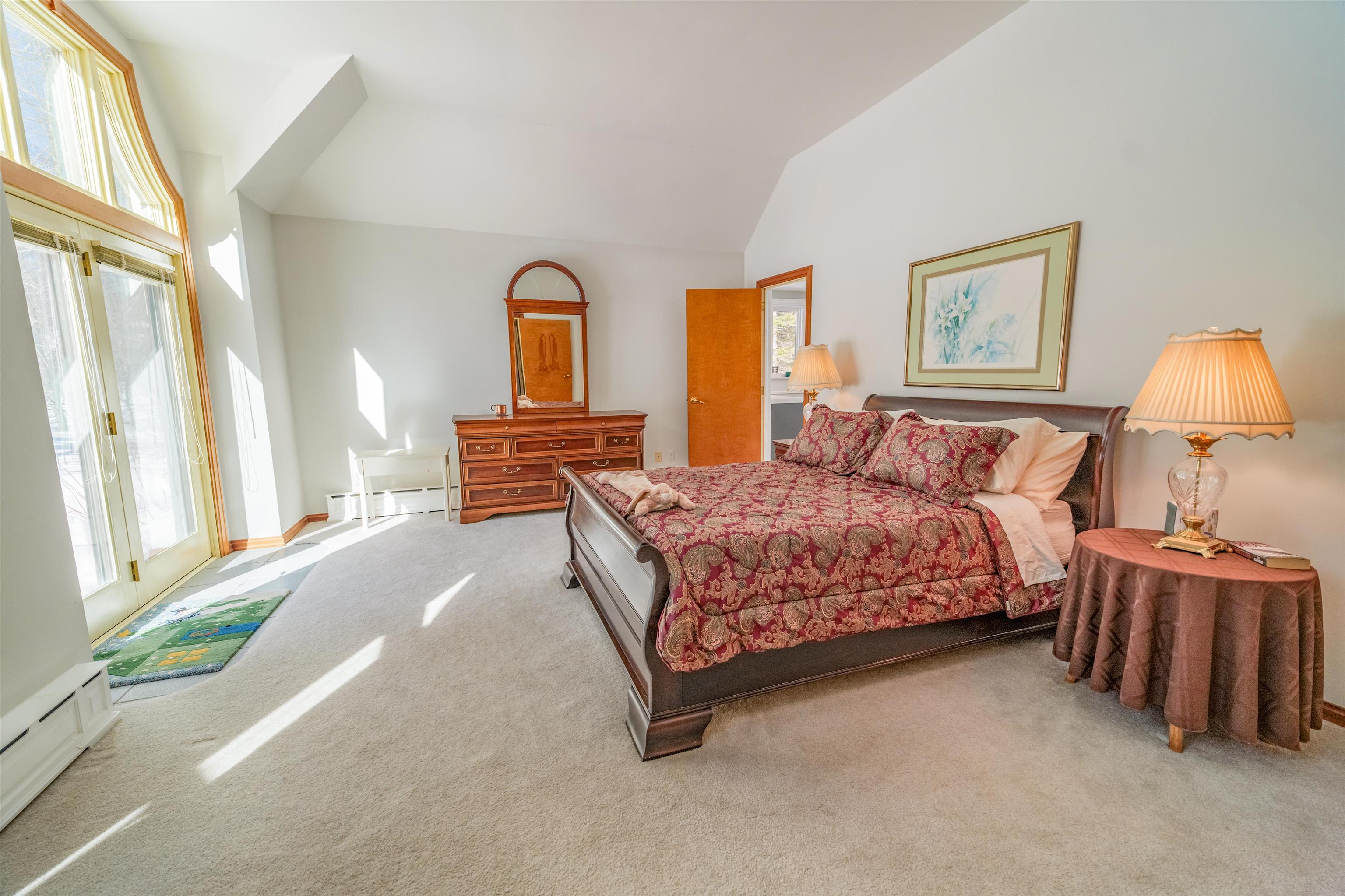 16 Spring Hill Road