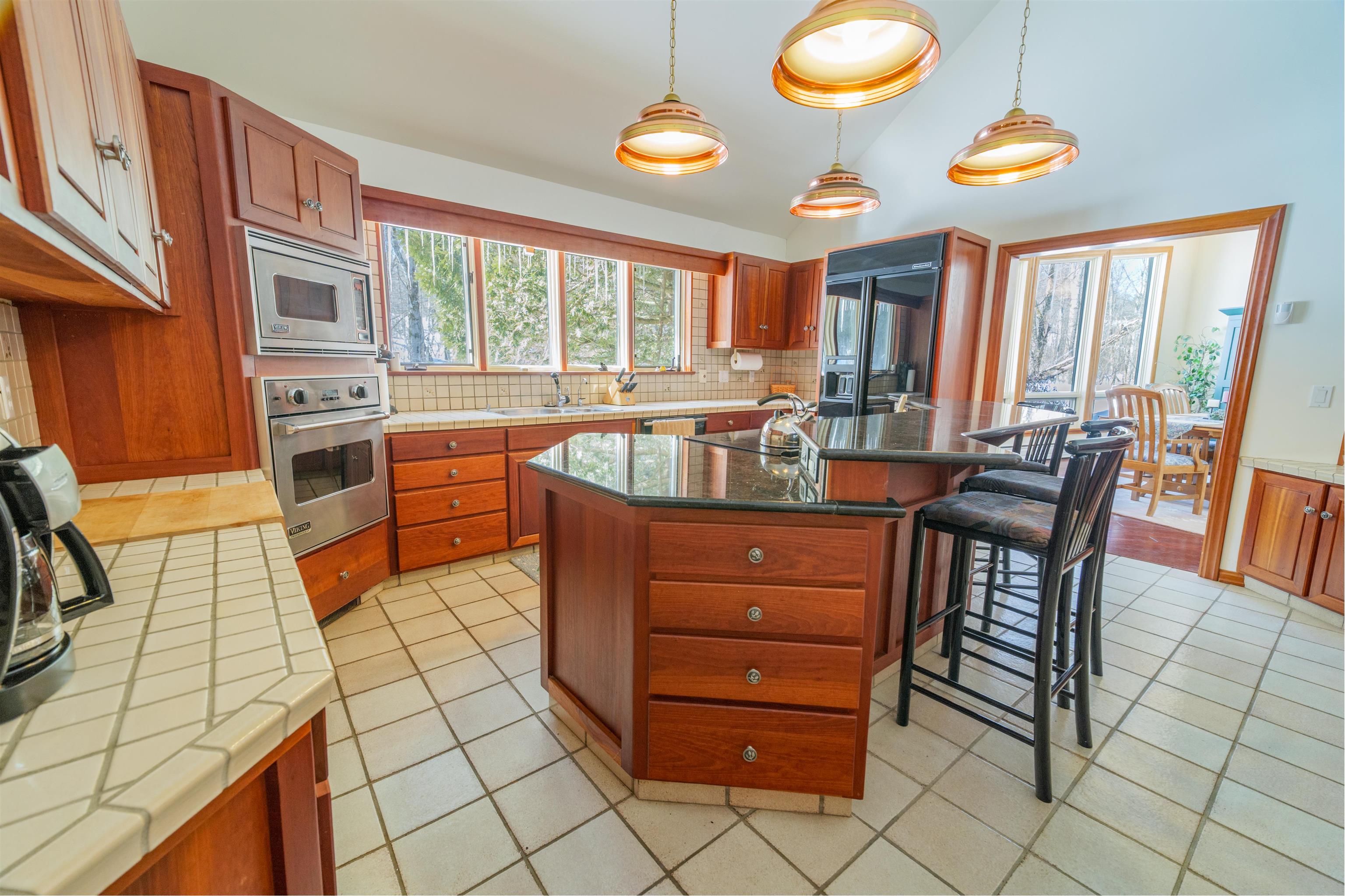 16 Spring Hill Road