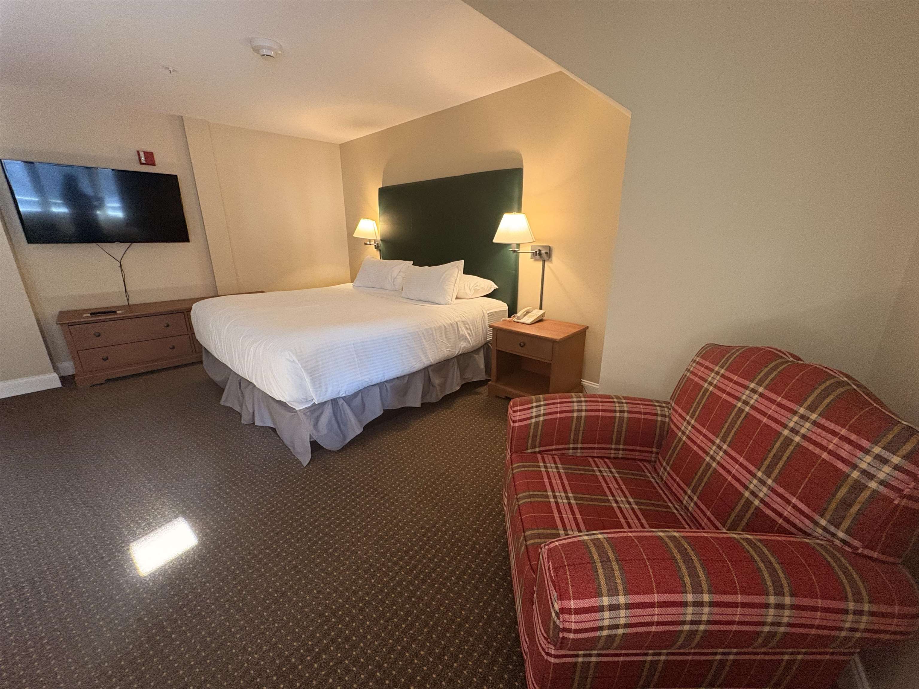 339 Qtr.4, 89 Grand Summit Way