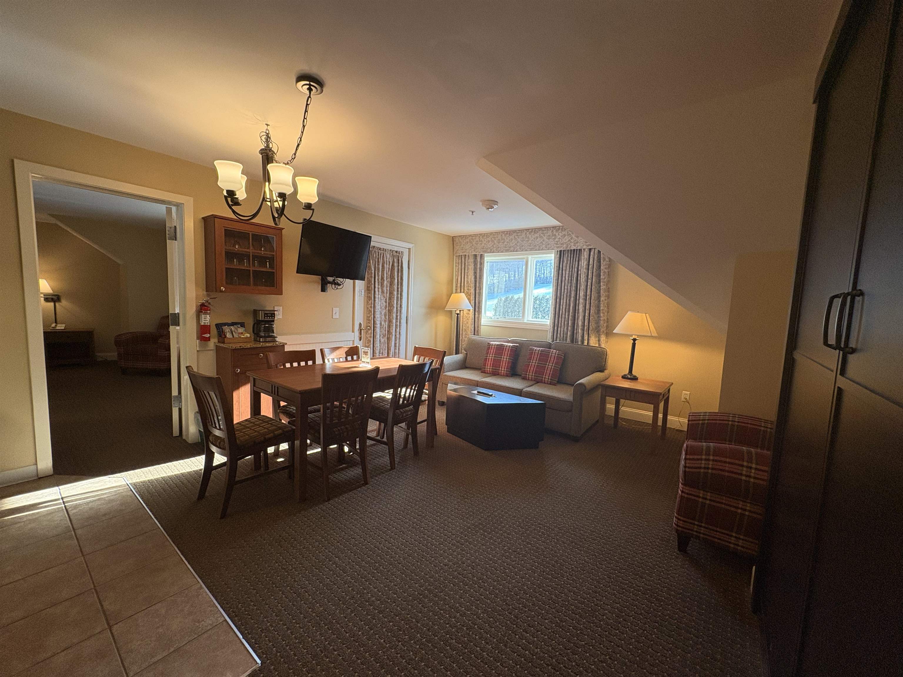 339 Qtr.4, 89 Grand Summit Way