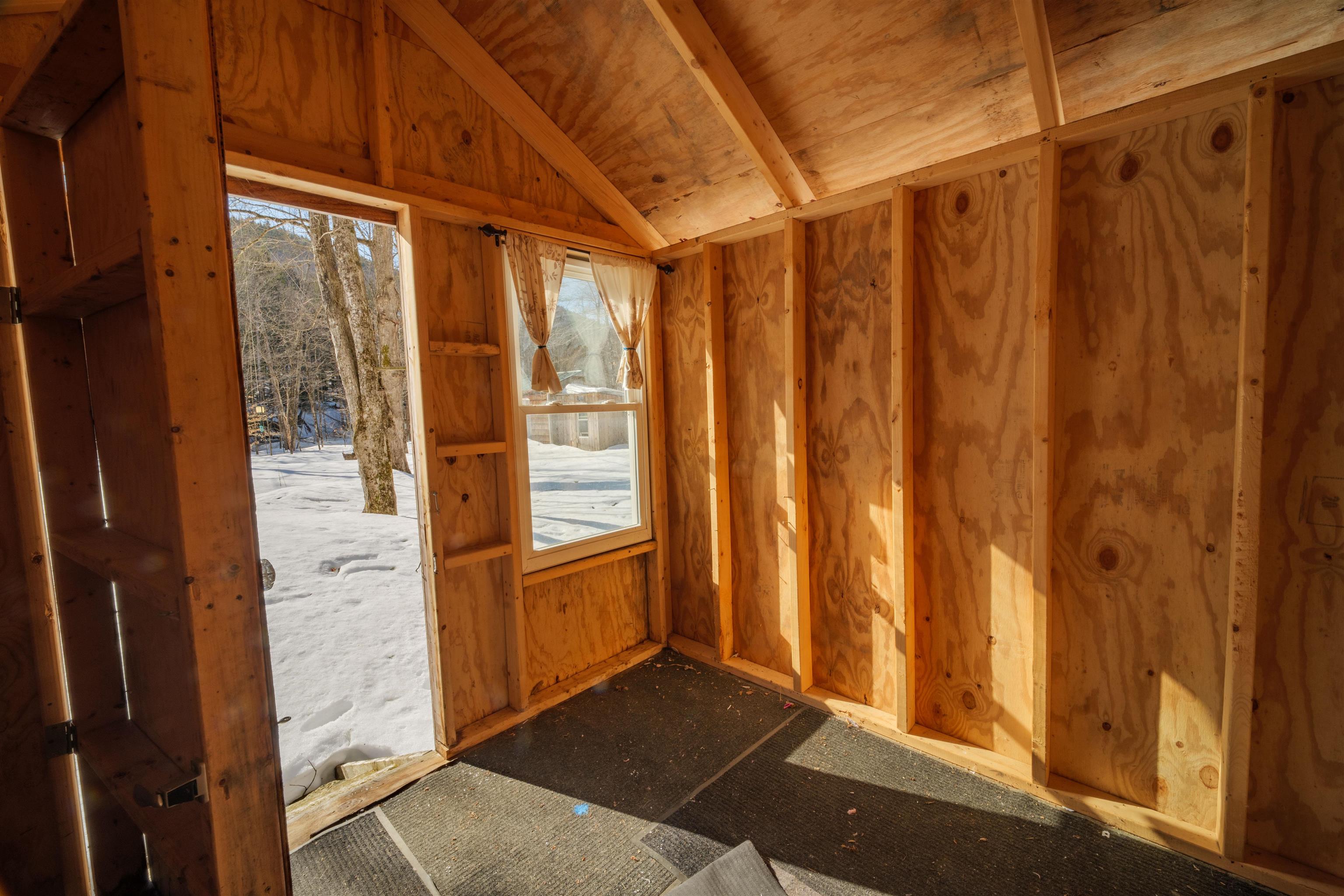 2469 Auger Hole Road
