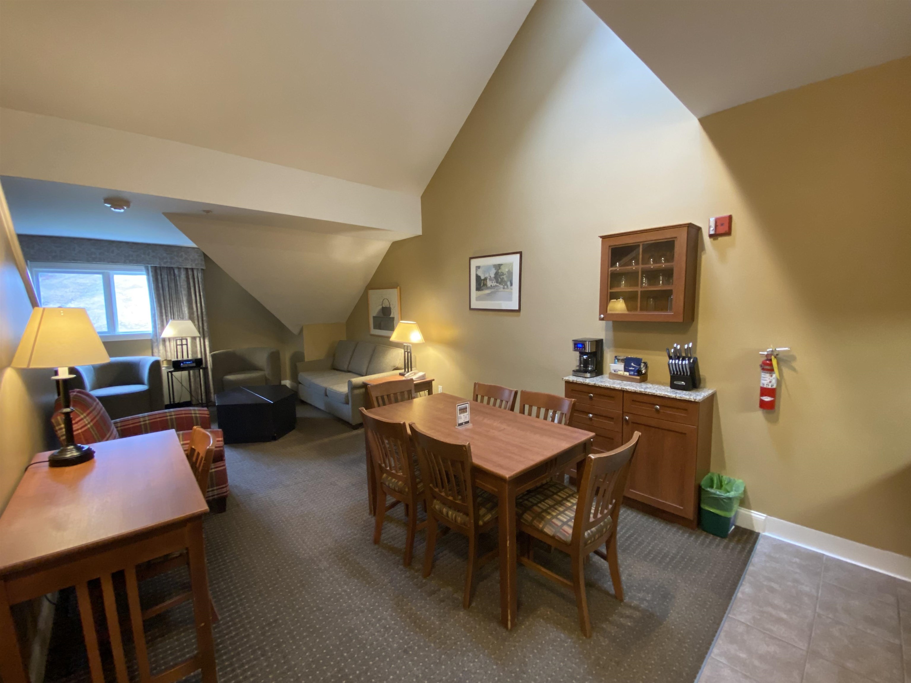 311 Qtr.2, 89 Grand Summit Way