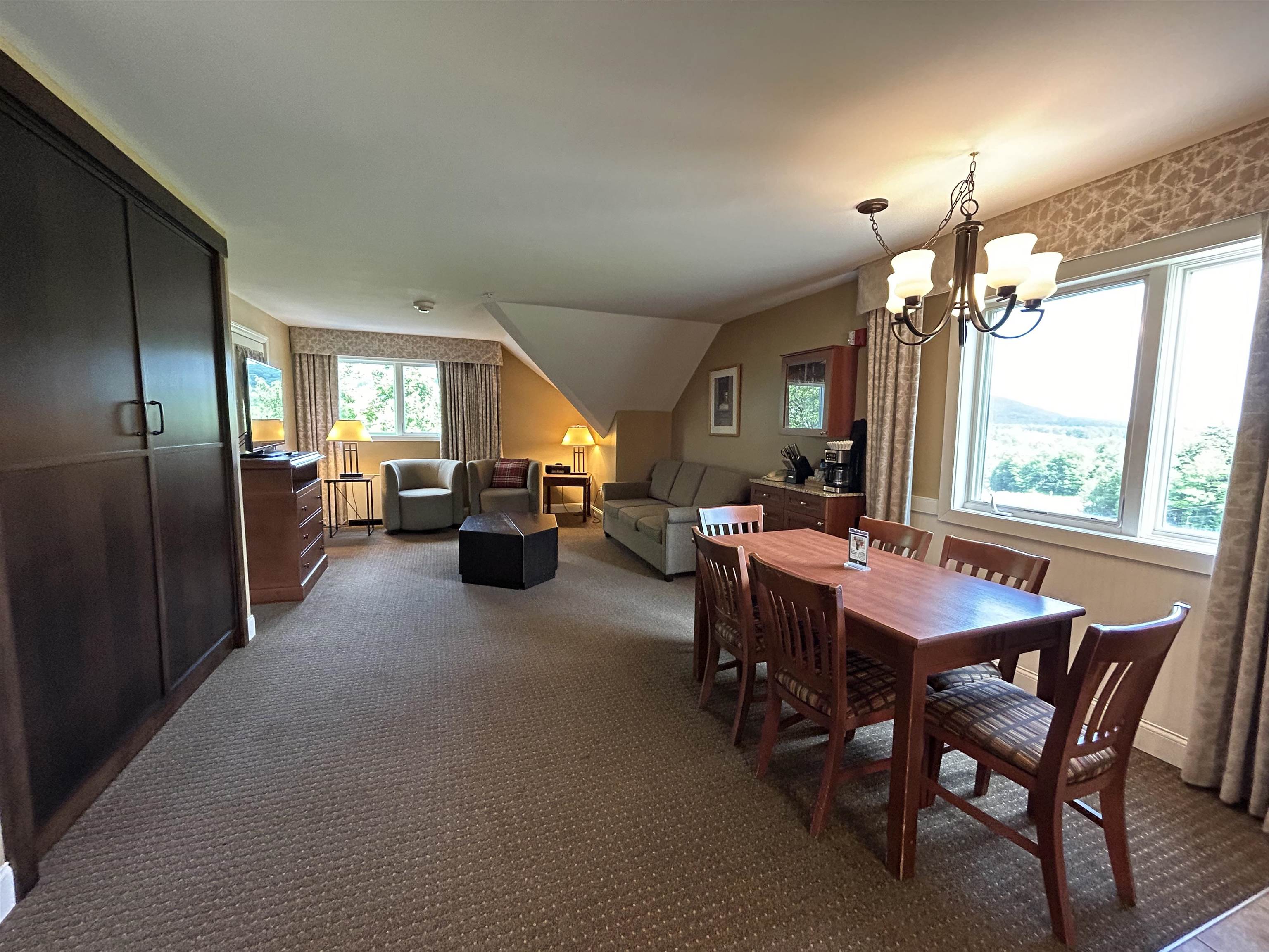 302 Qtr.2, 89 Grand Summit Way