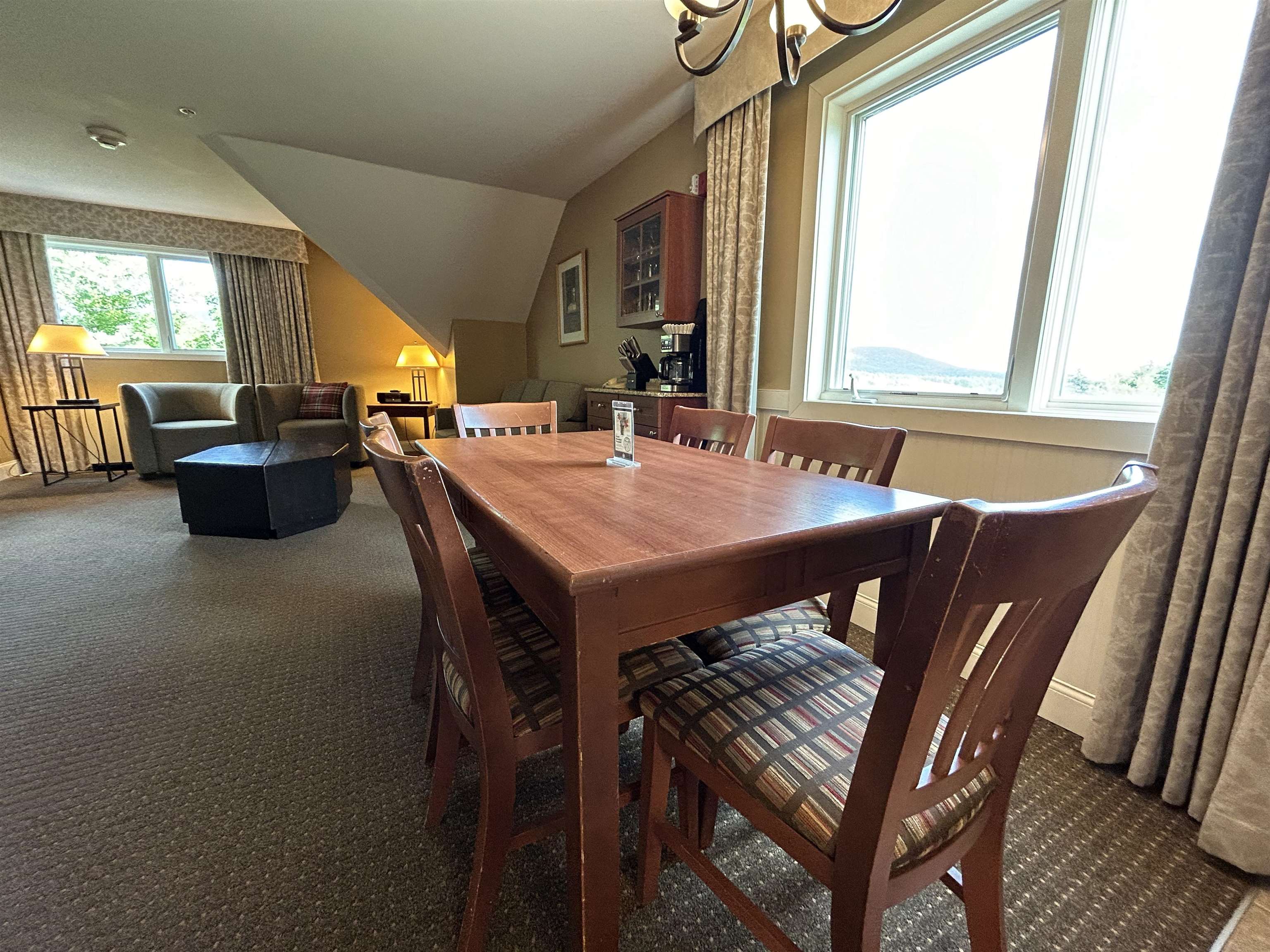 302 Qtr.2, 89 Grand Summit Way