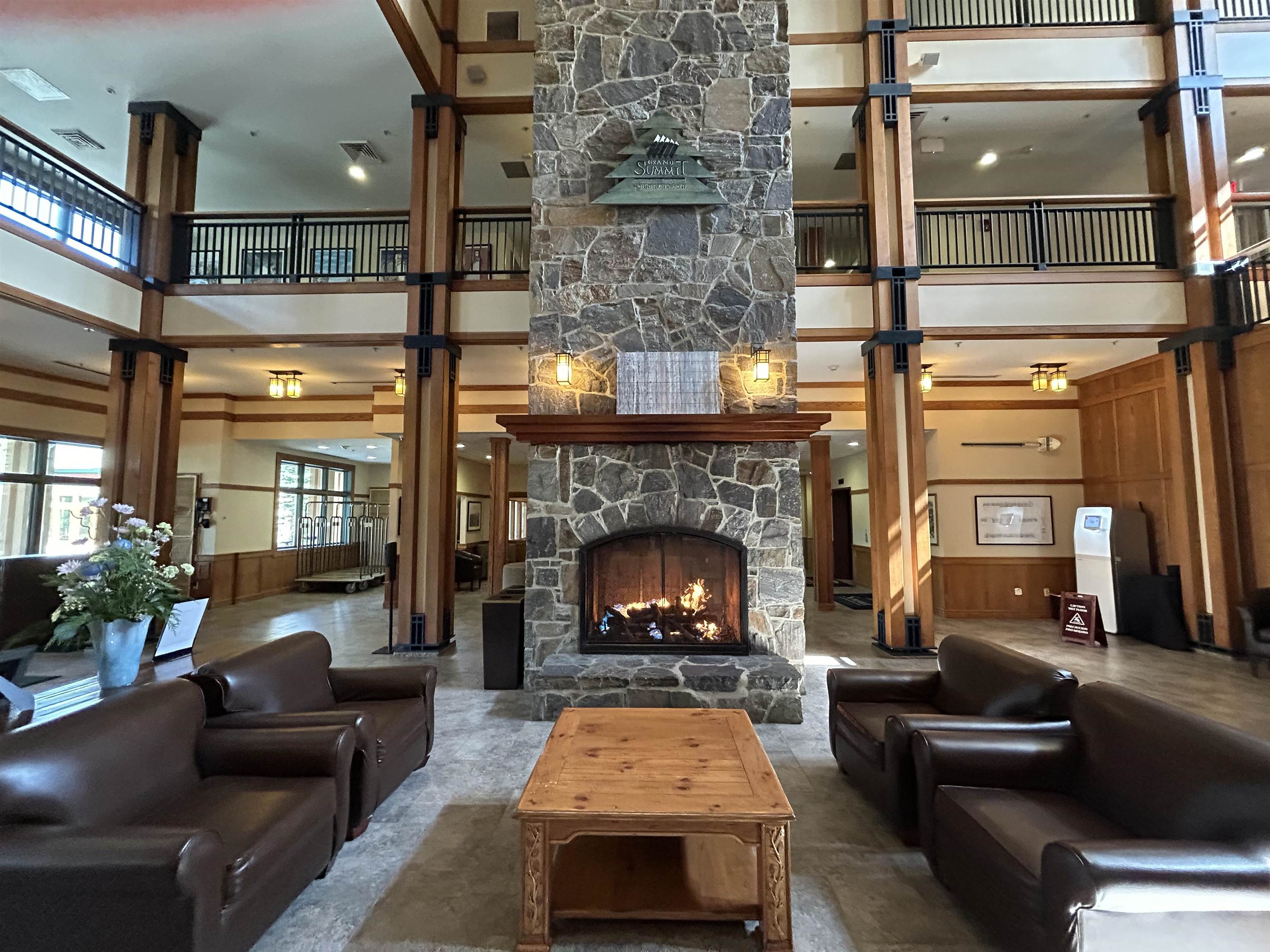 302 Qtr.2, 89 Grand Summit Way