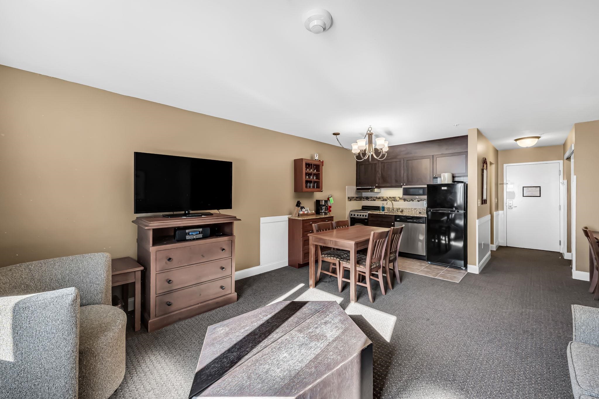 217 Qtr. 3,89 Grand Summit Way