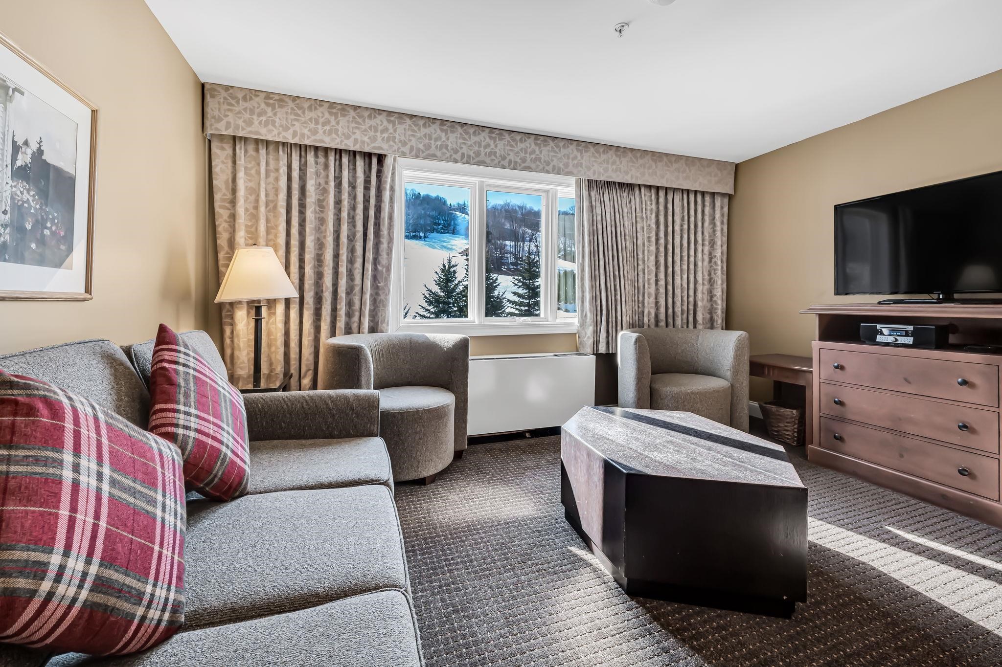 217 Qtr. 3,89 Grand Summit Way