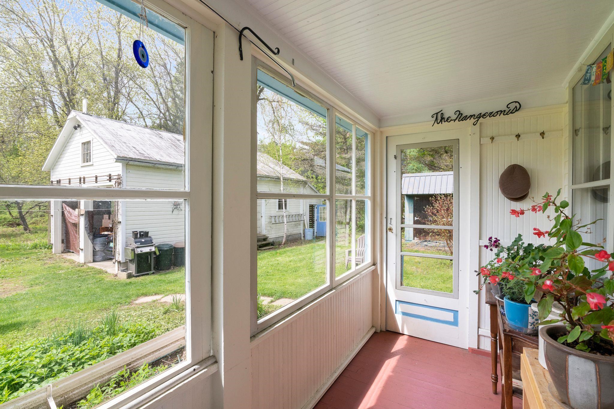 64 Meadowbrook Road