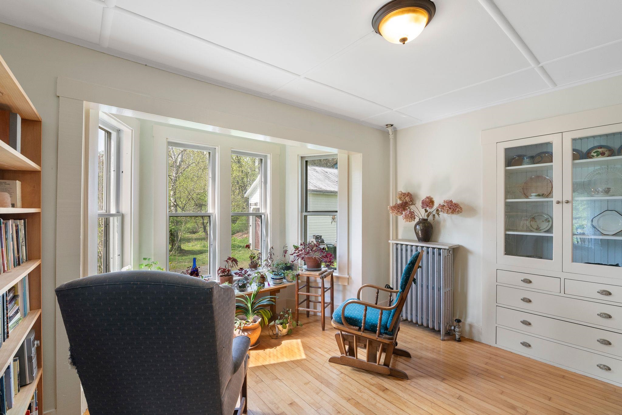 64 Meadowbrook Road