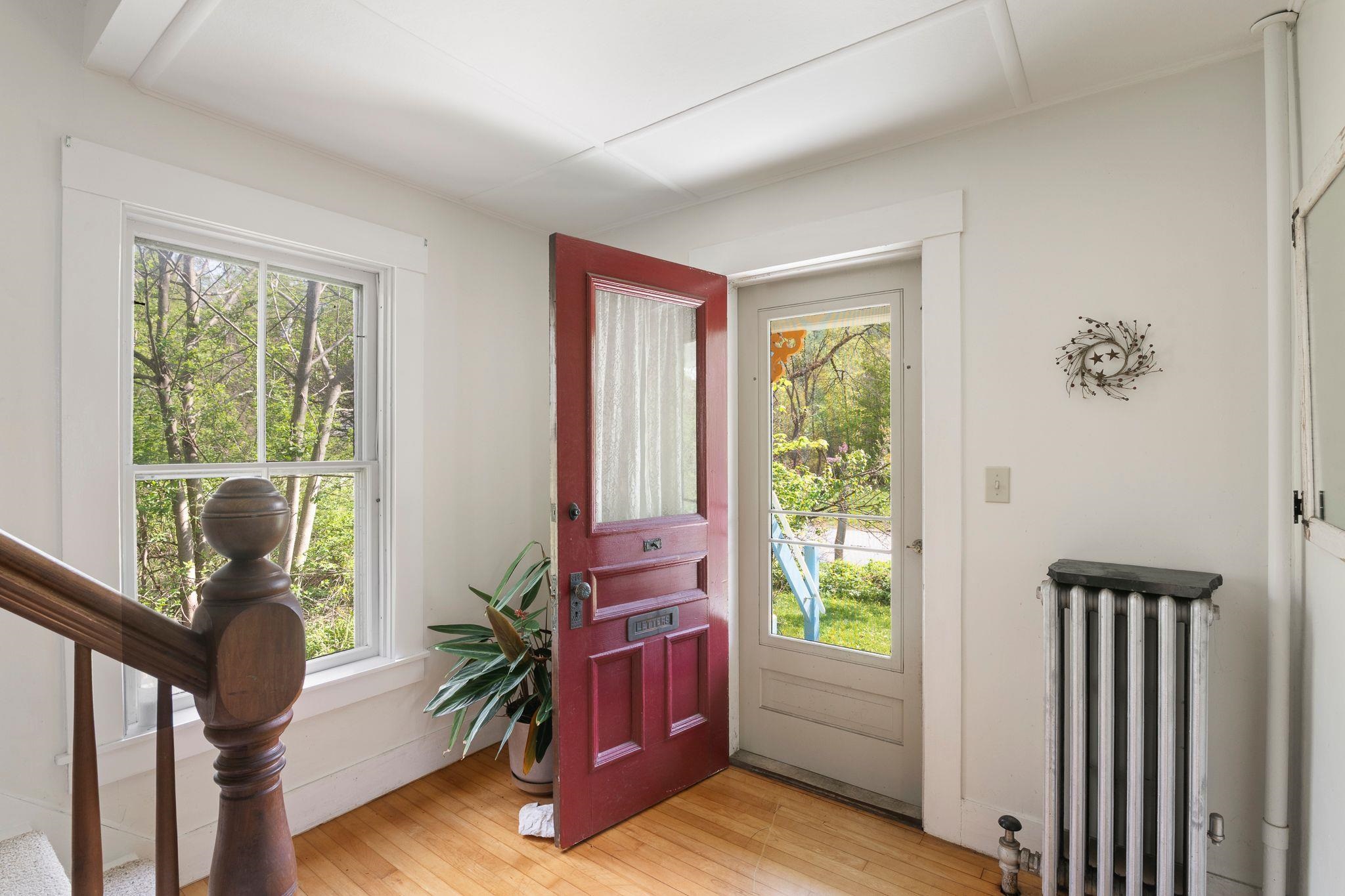 64 Meadowbrook Road