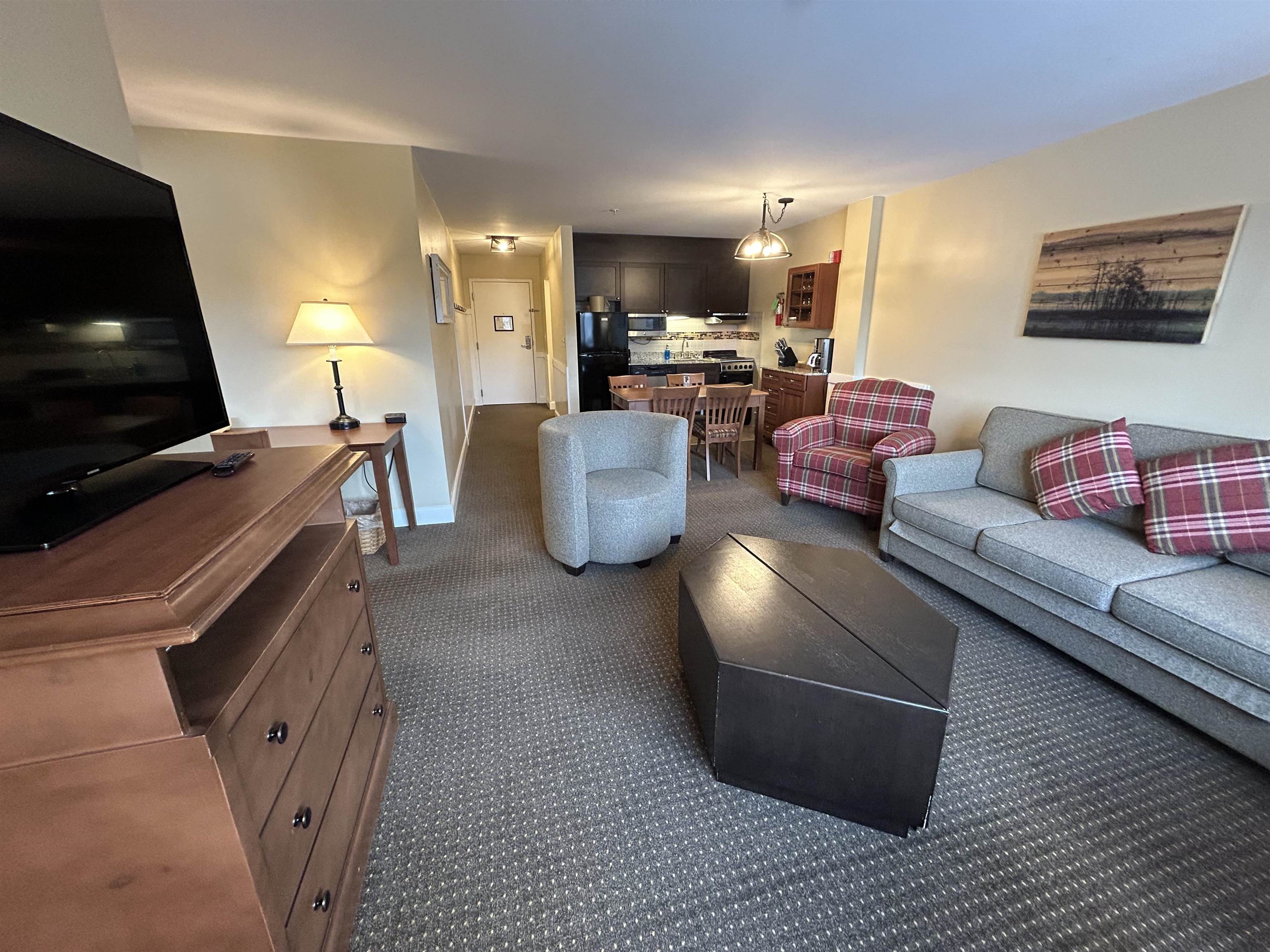 89 236 Qtr. 2 Grand Summit Way