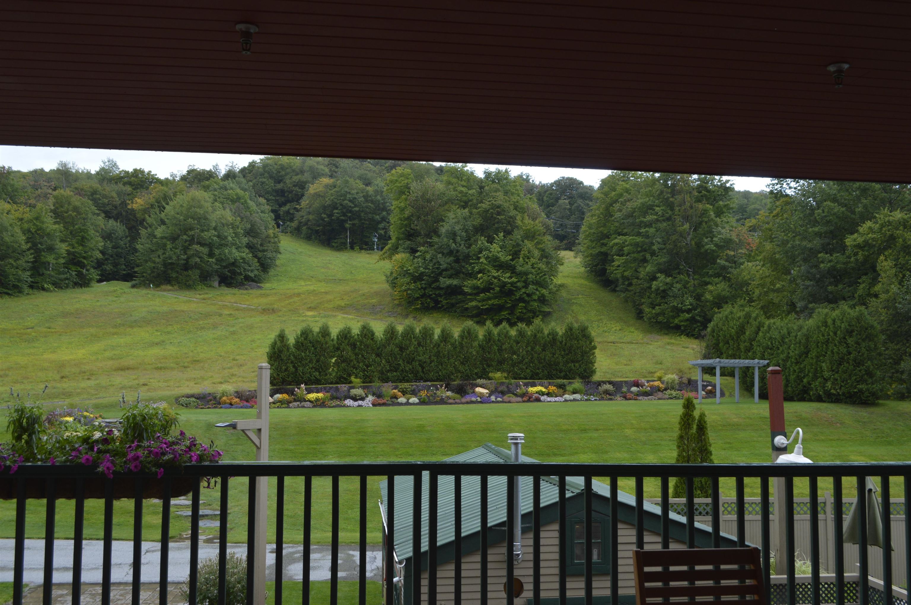 89 236 Qtr. 2 Grand Summit Way