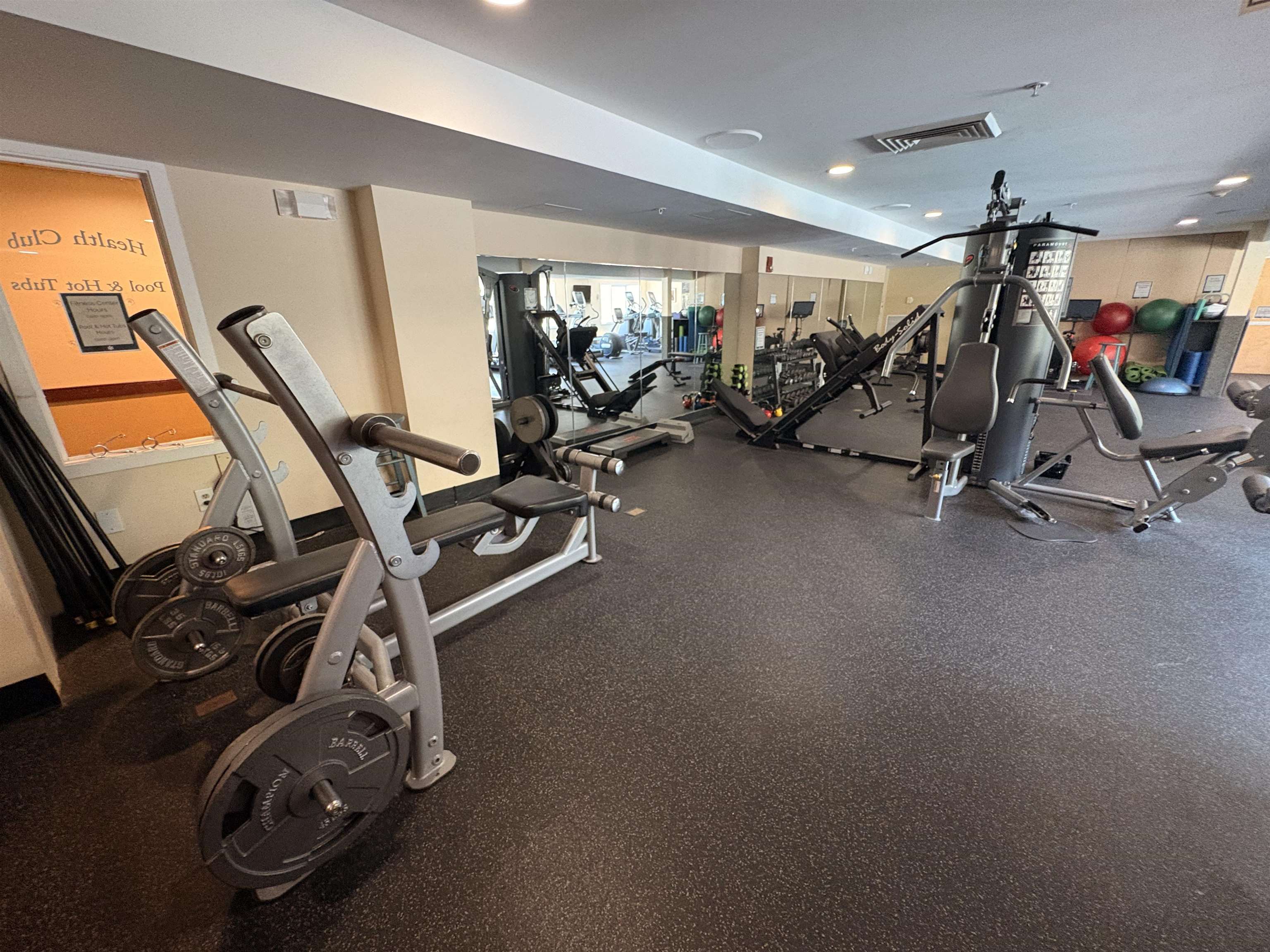 356Qtr.1, 89 Grand Summit Way