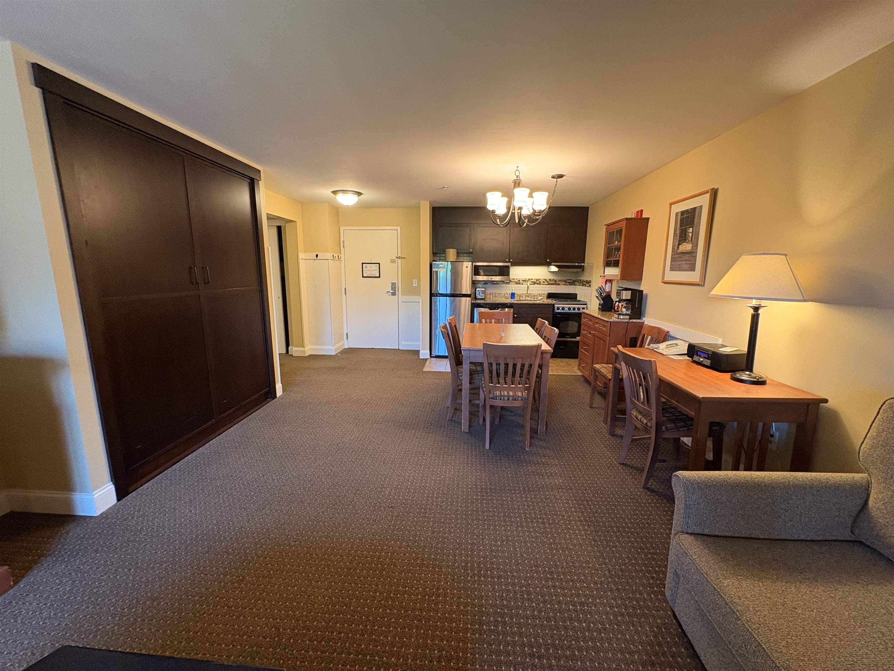 356Qtr.1, 89 Grand Summit Way