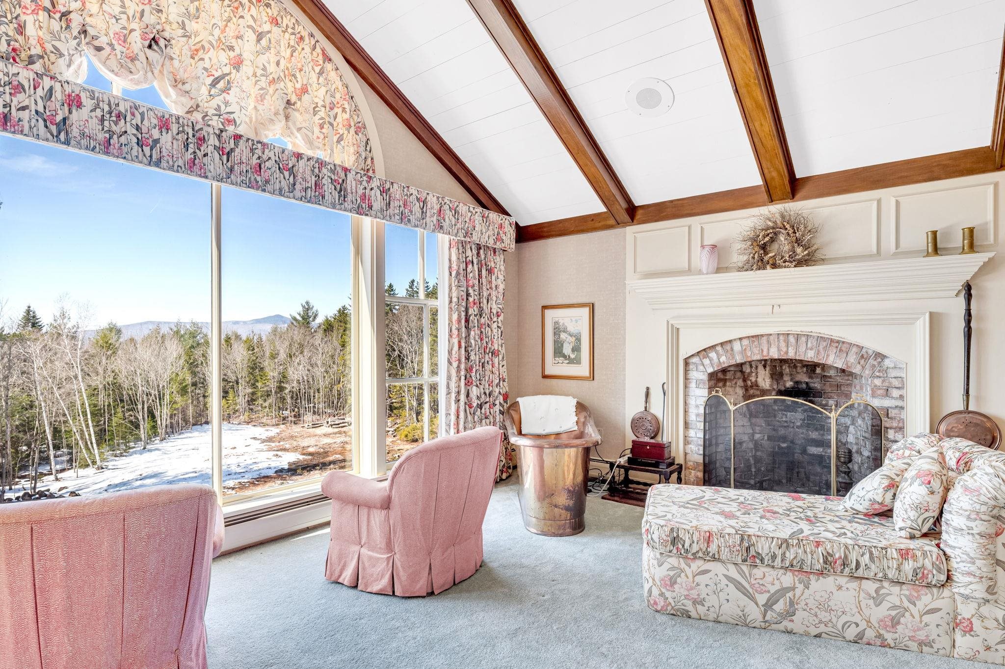 41 Top of the Hill Road