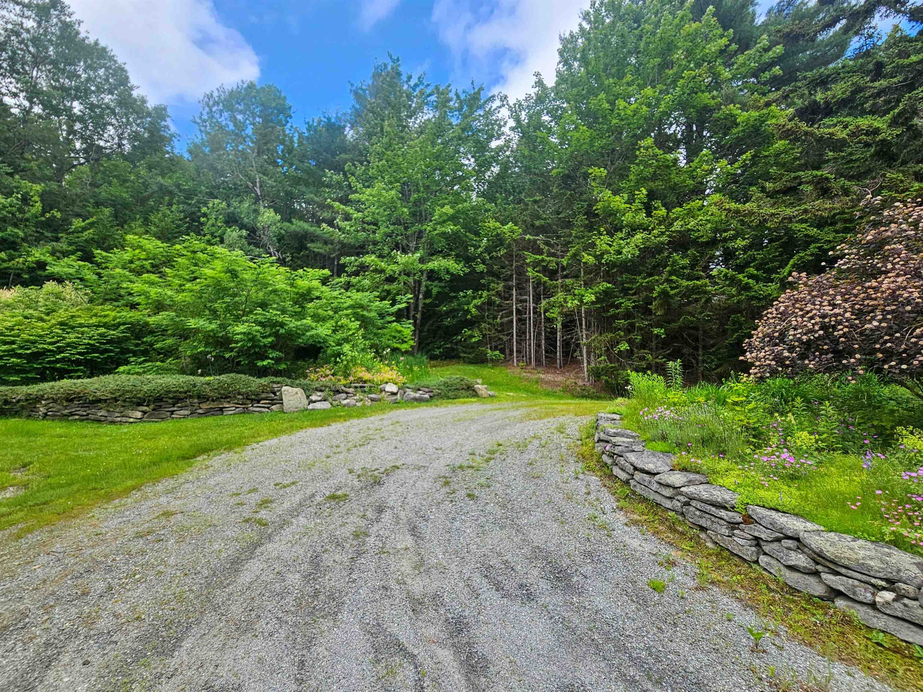 41 Top of the Hill Road