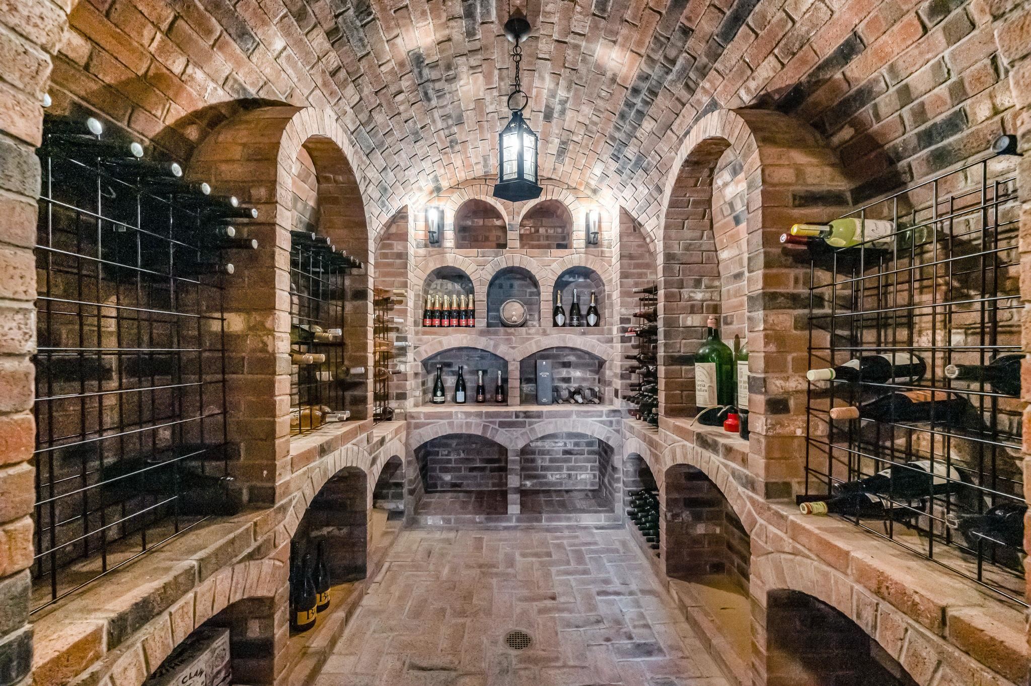 41 Top of the Hill Road