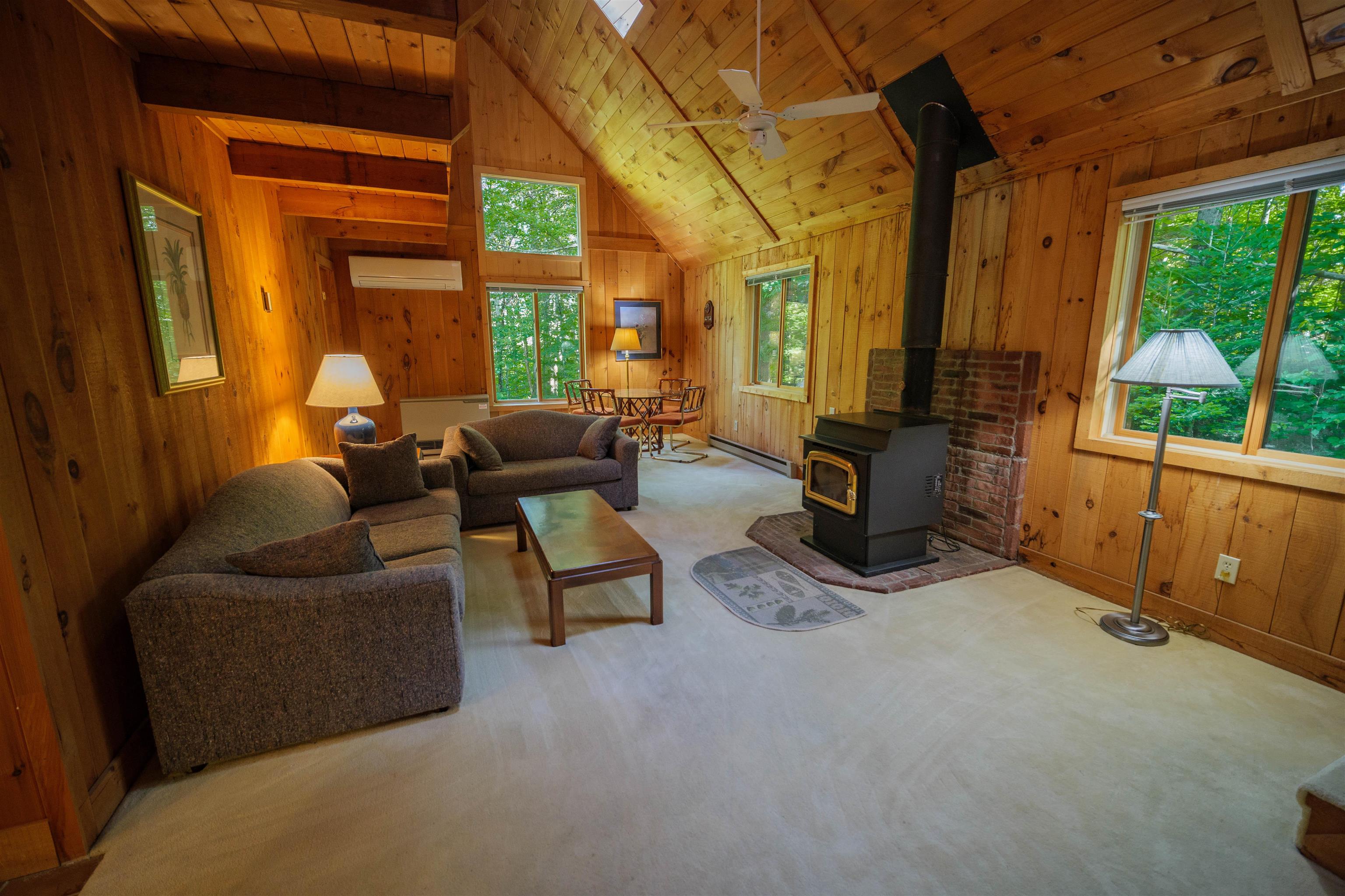 48 Villager Loop
