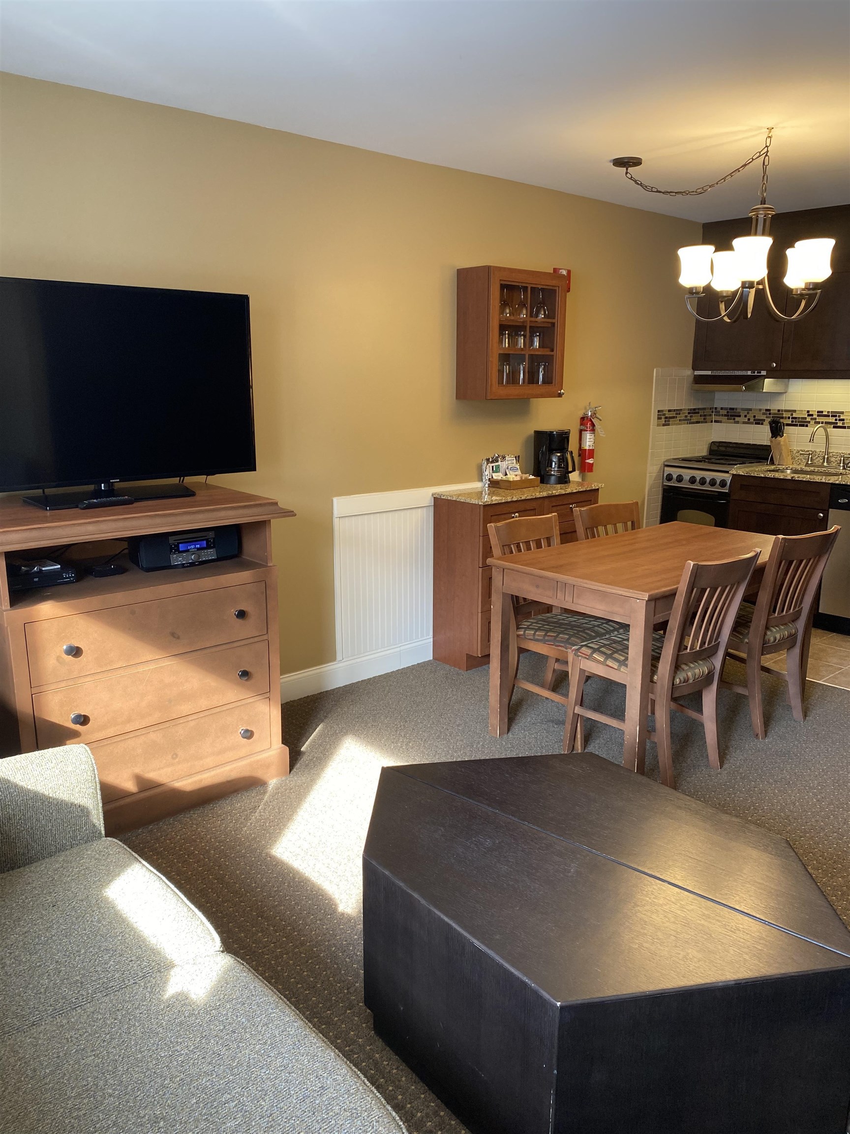 163/65 Qtr.1,89 Grand Summit Way